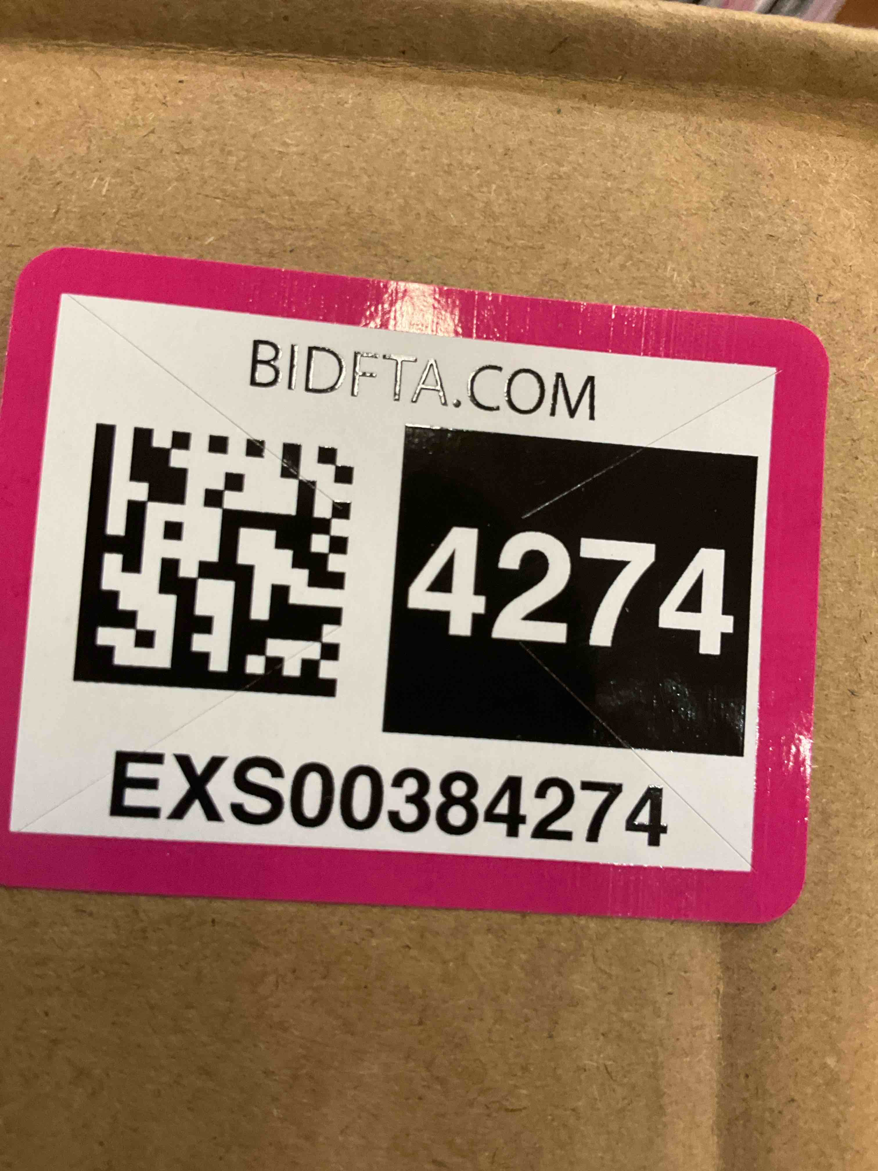 https://s3.amazonaws.com/lotting-images-prod/BargainHunt/EXS00384274_1716922358578.jpeg