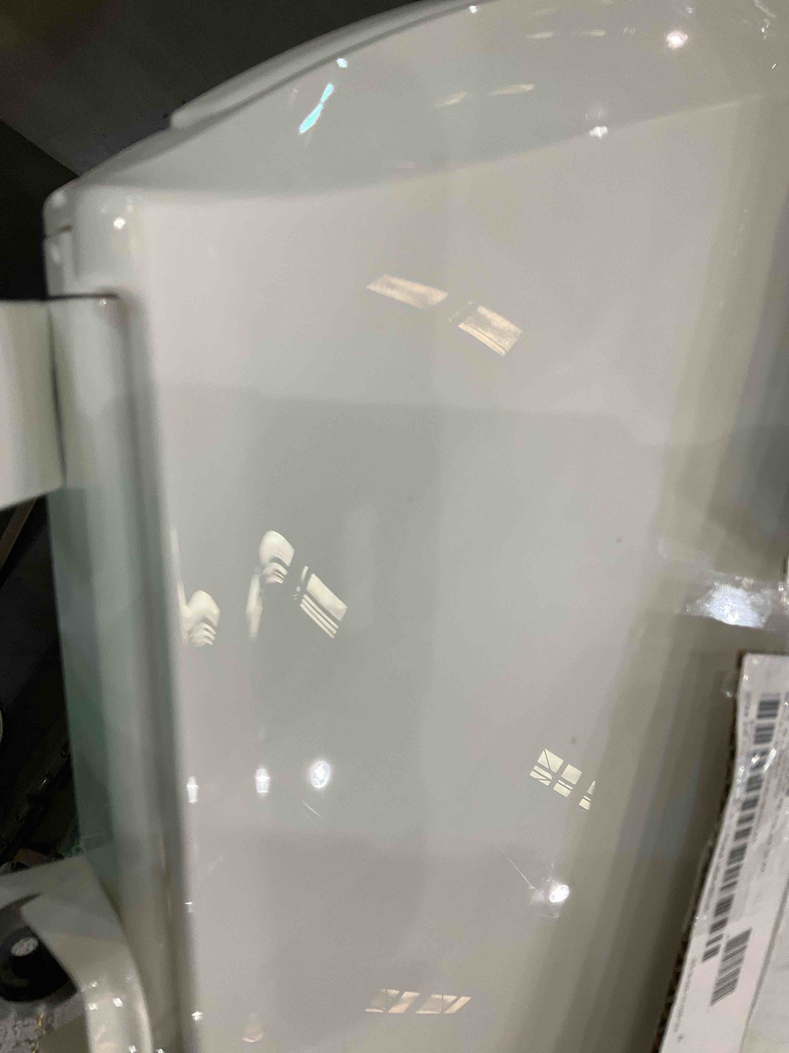 https://s3.amazonaws.com/lotting-images-prod/BargainHunt/EXS00384306_1717073024661.jpeg
