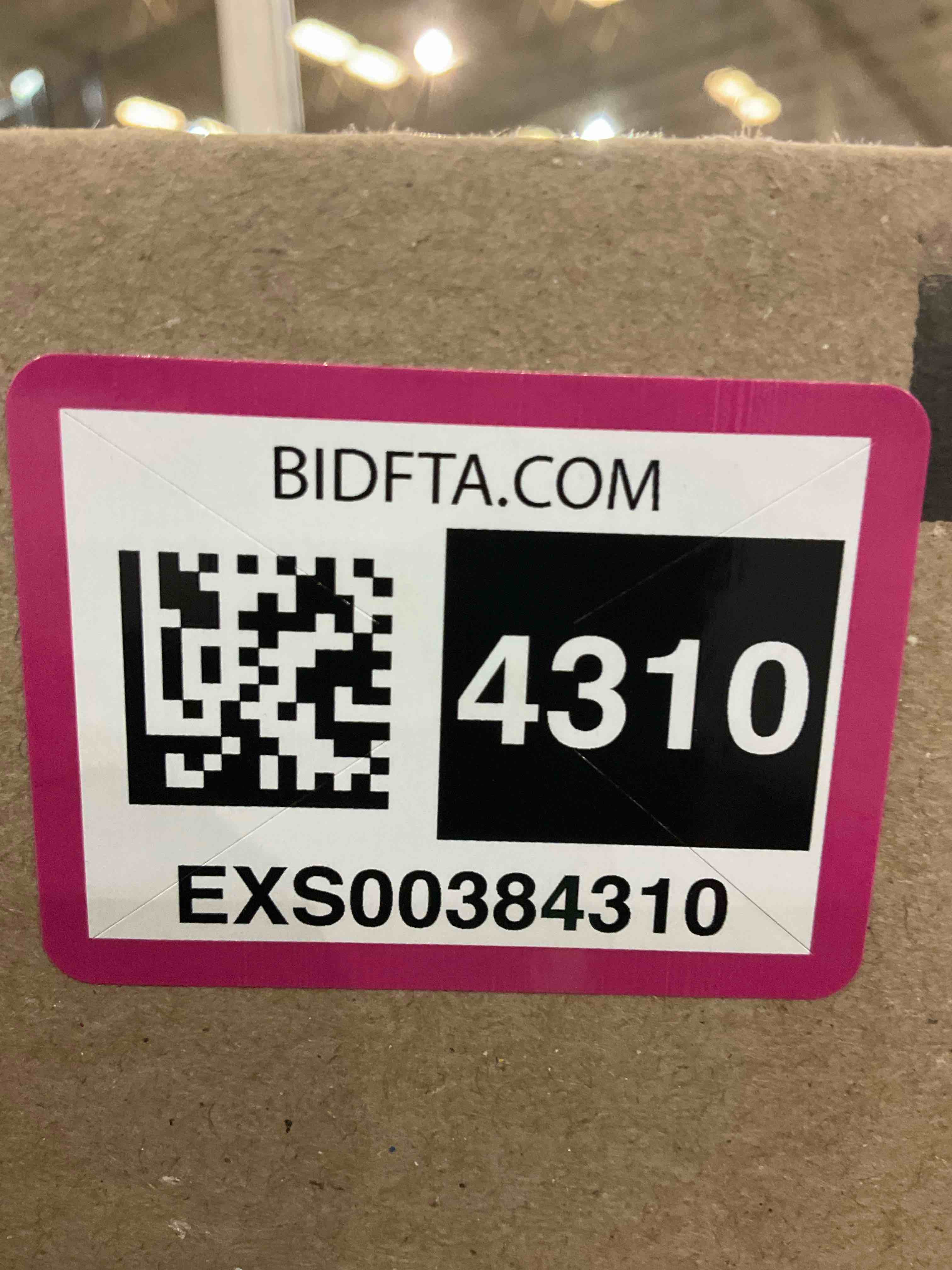 https://s3.amazonaws.com/lotting-images-prod/BargainHunt/EXS00384310_1717073685435.jpeg