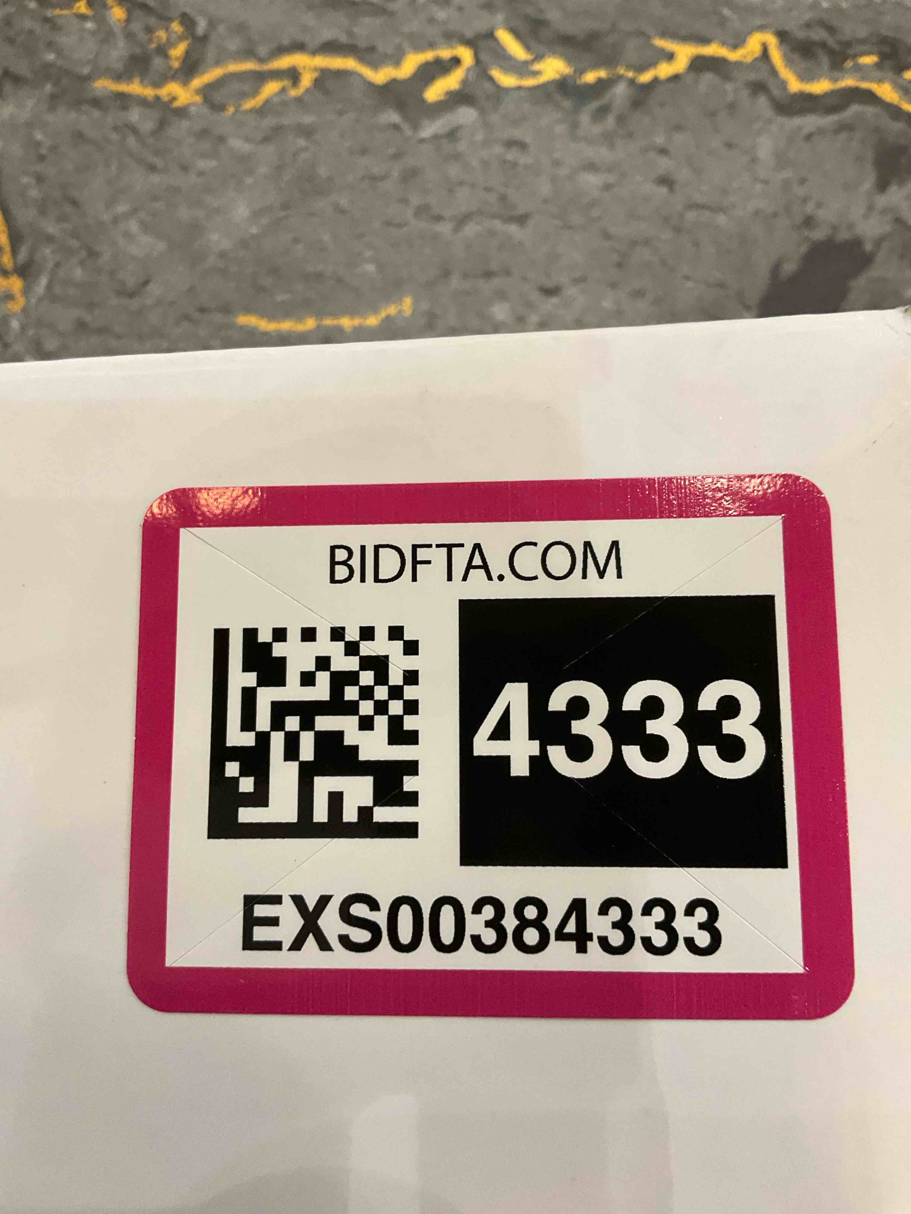 https://s3.amazonaws.com/lotting-images-prod/BargainHunt/EXS00384333_1717081763032.jpeg