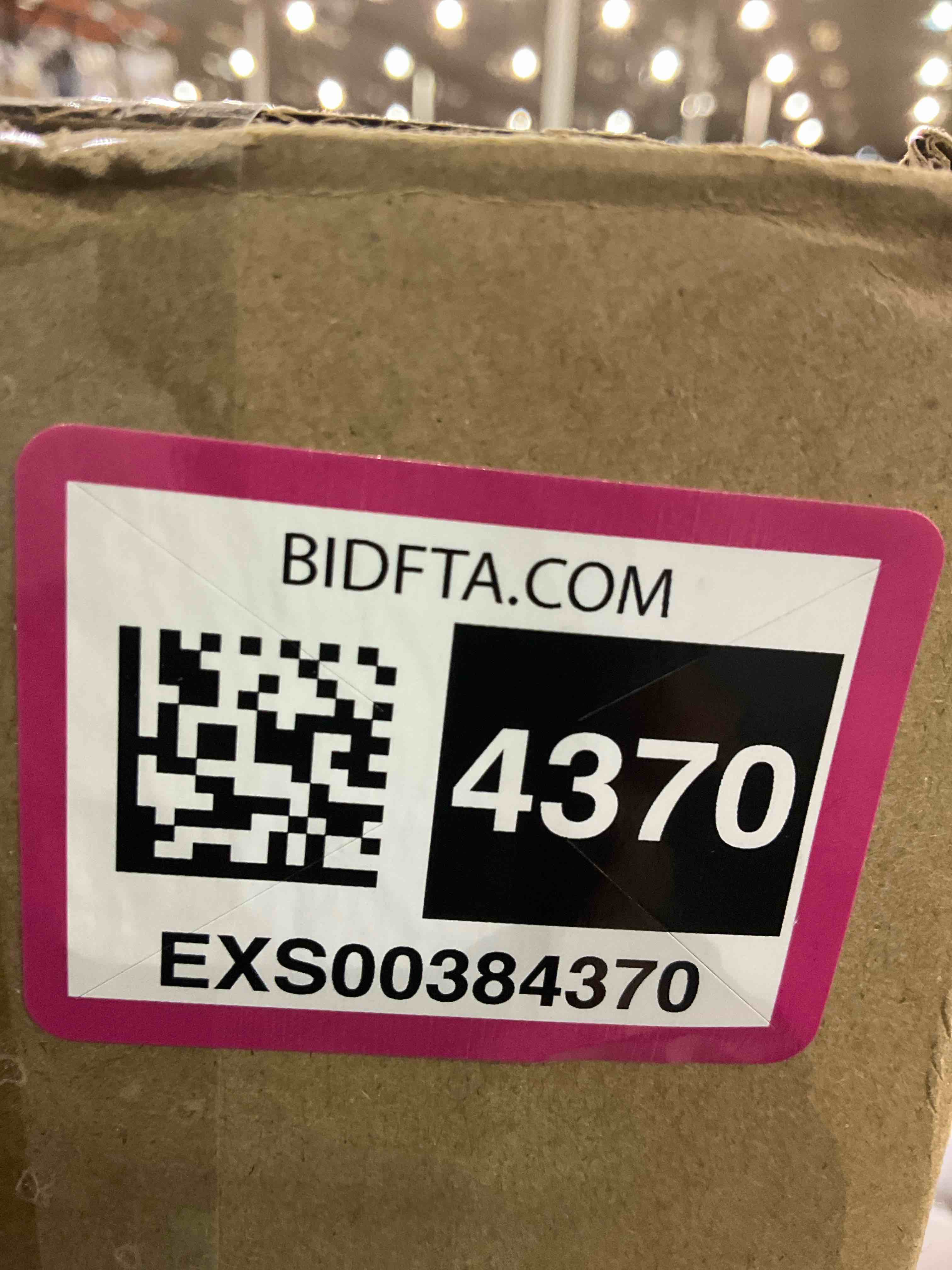 https://s3.amazonaws.com/lotting-images-prod/BargainHunt/EXS00384370_1717154650229.jpeg