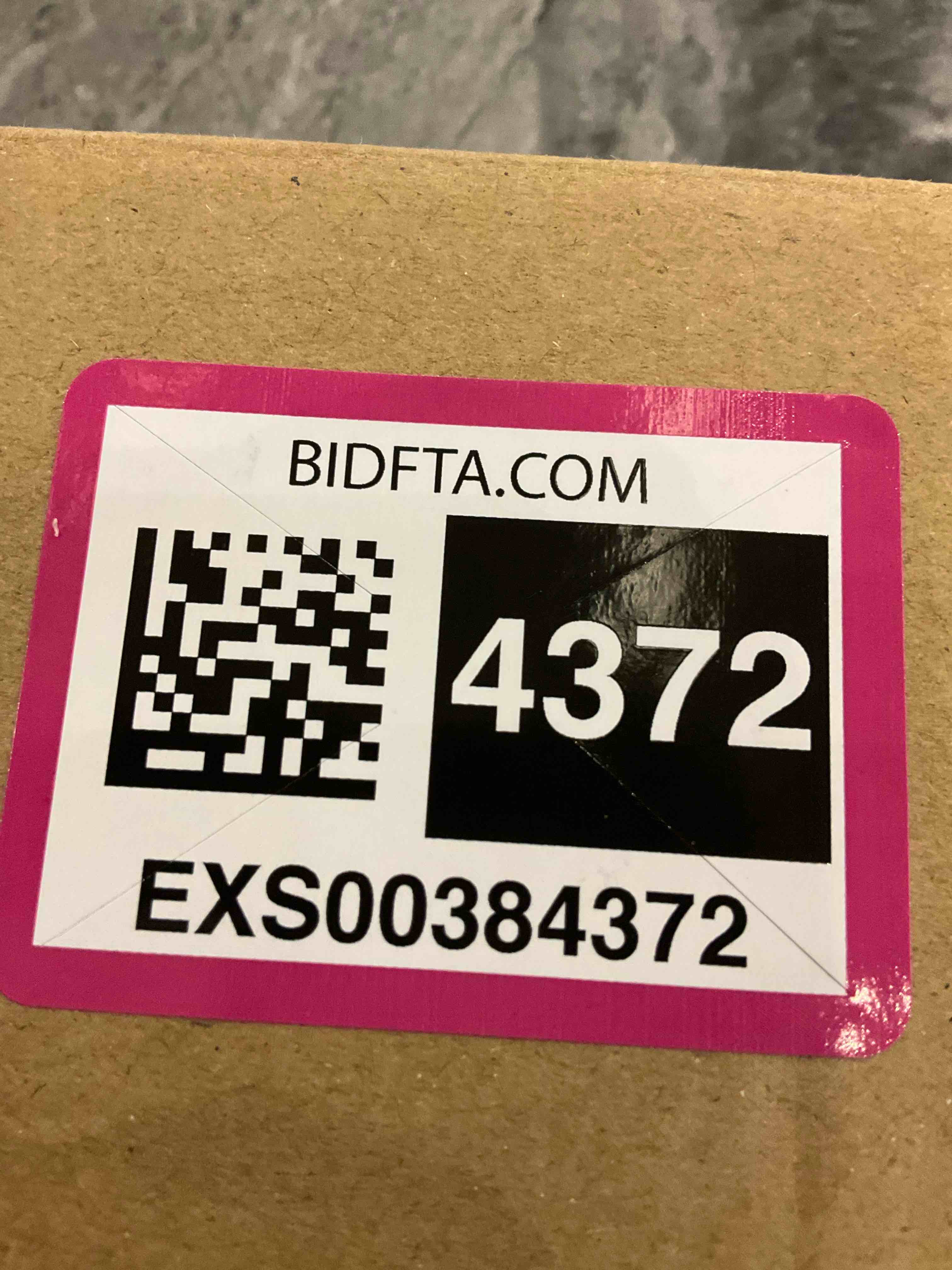 https://s3.amazonaws.com/lotting-images-prod/BargainHunt/EXS00384372_1717155391756.jpeg