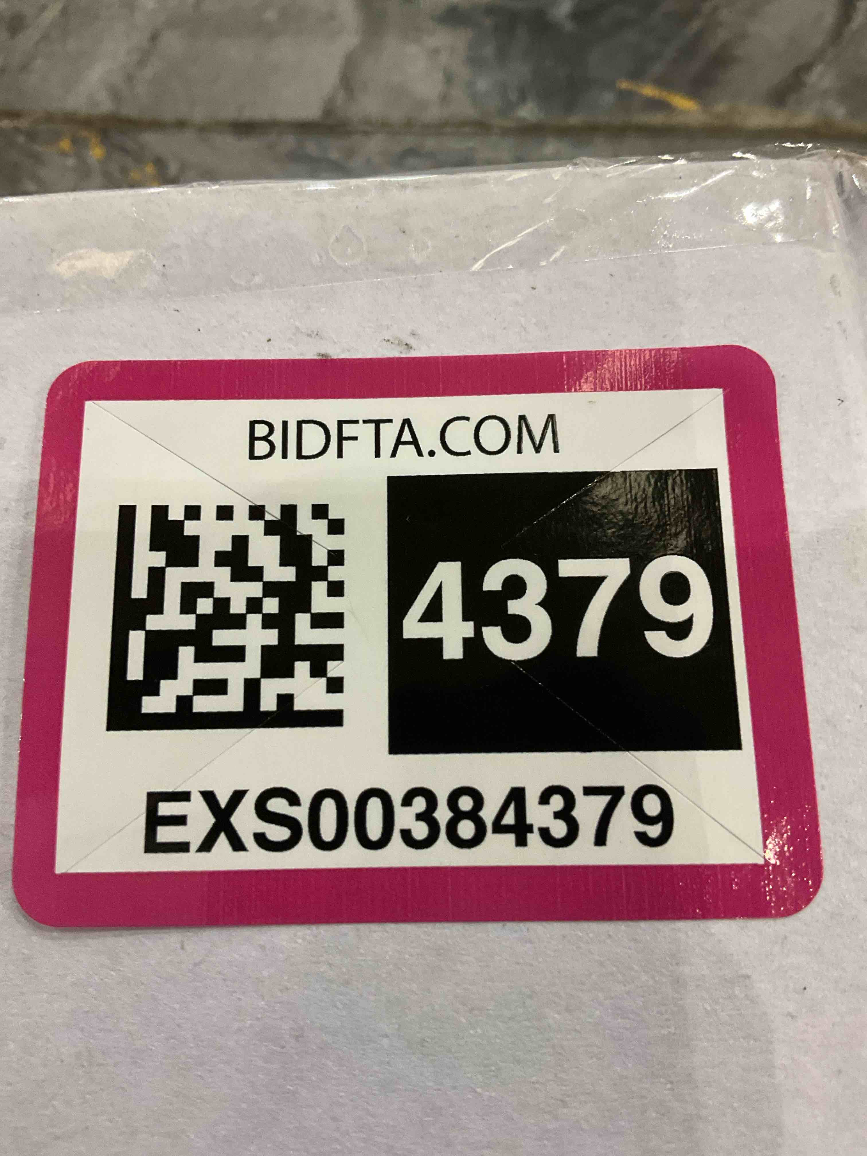 https://s3.amazonaws.com/lotting-images-prod/BargainHunt/EXS00384379_1717156668053.jpeg