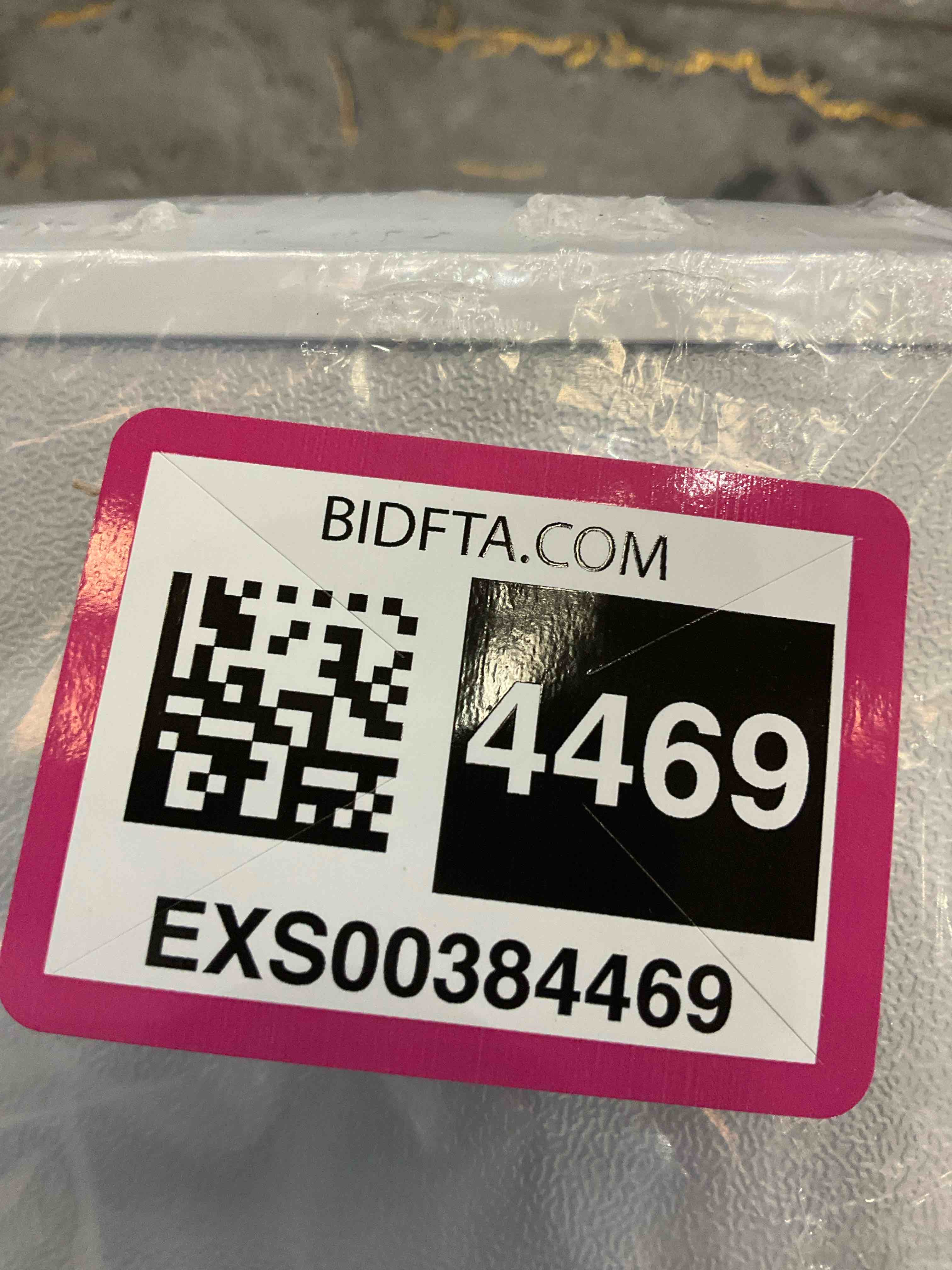 https://s3.amazonaws.com/lotting-images-prod/BargainHunt/EXS00384469_1717424708943.jpeg