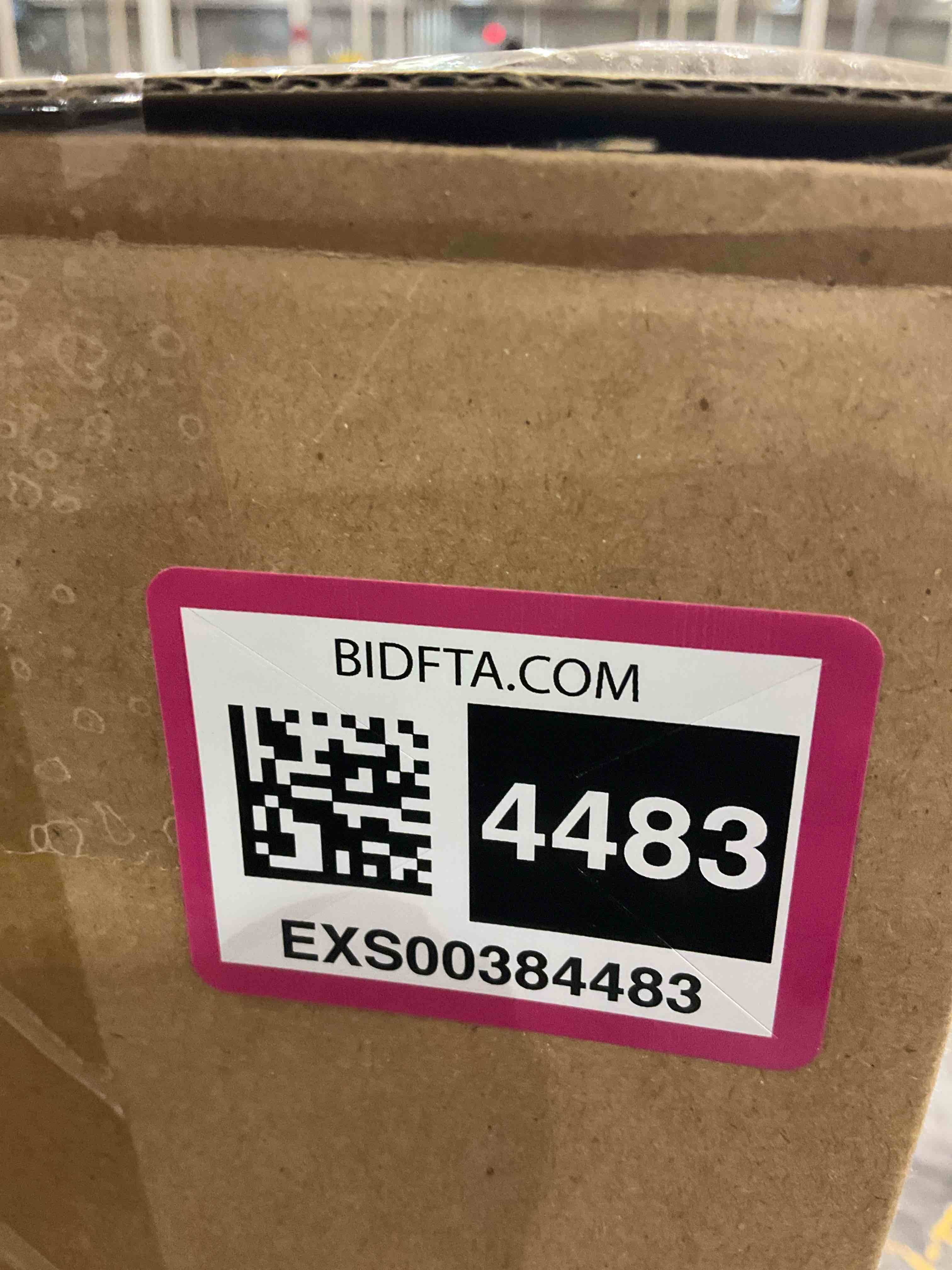 https://s3.amazonaws.com/lotting-images-prod/BargainHunt/EXS00384483_1717427041966.jpeg