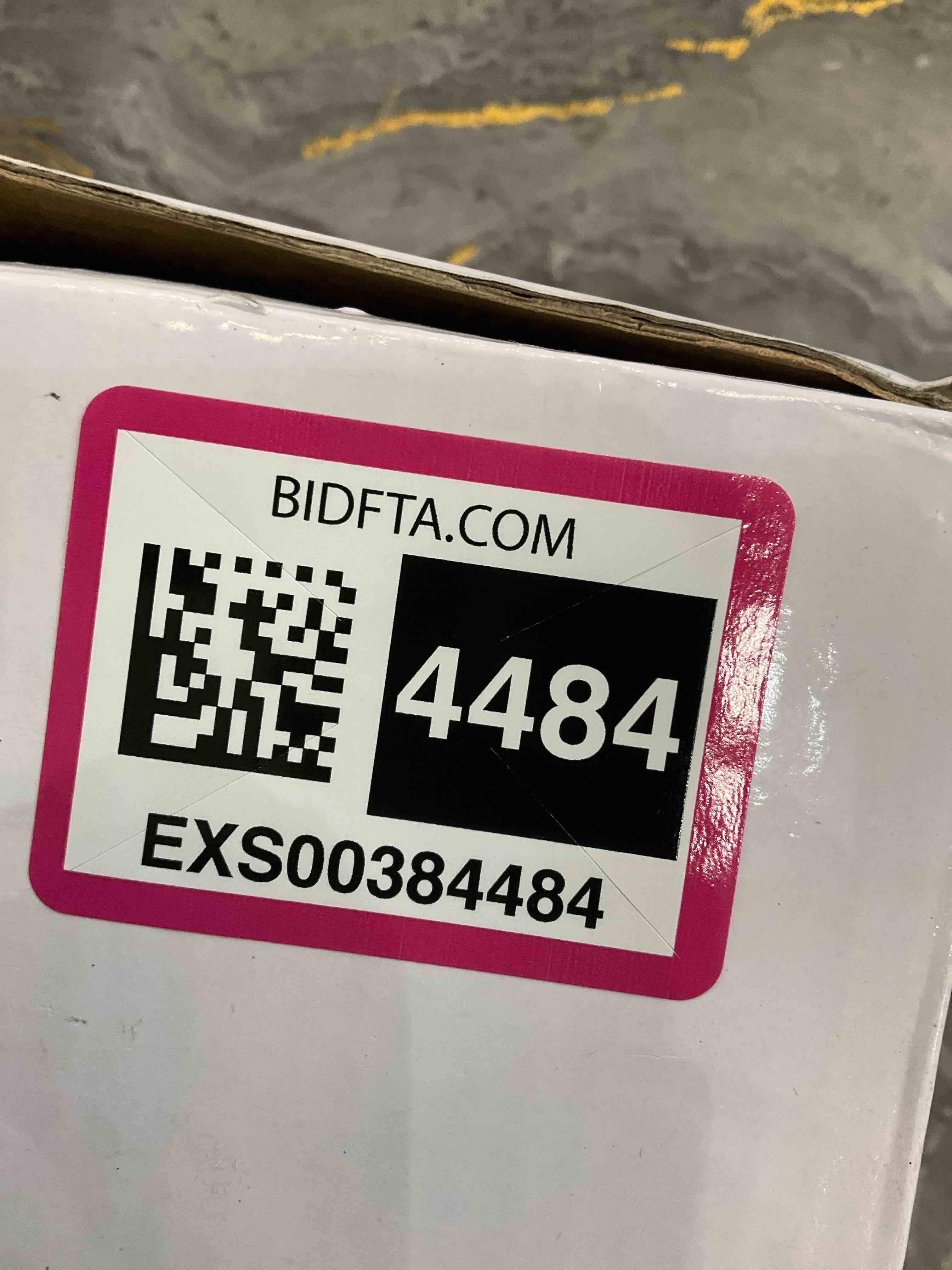 https://s3.amazonaws.com/lotting-images-prod/BargainHunt/EXS00384484_1717427095104.jpeg