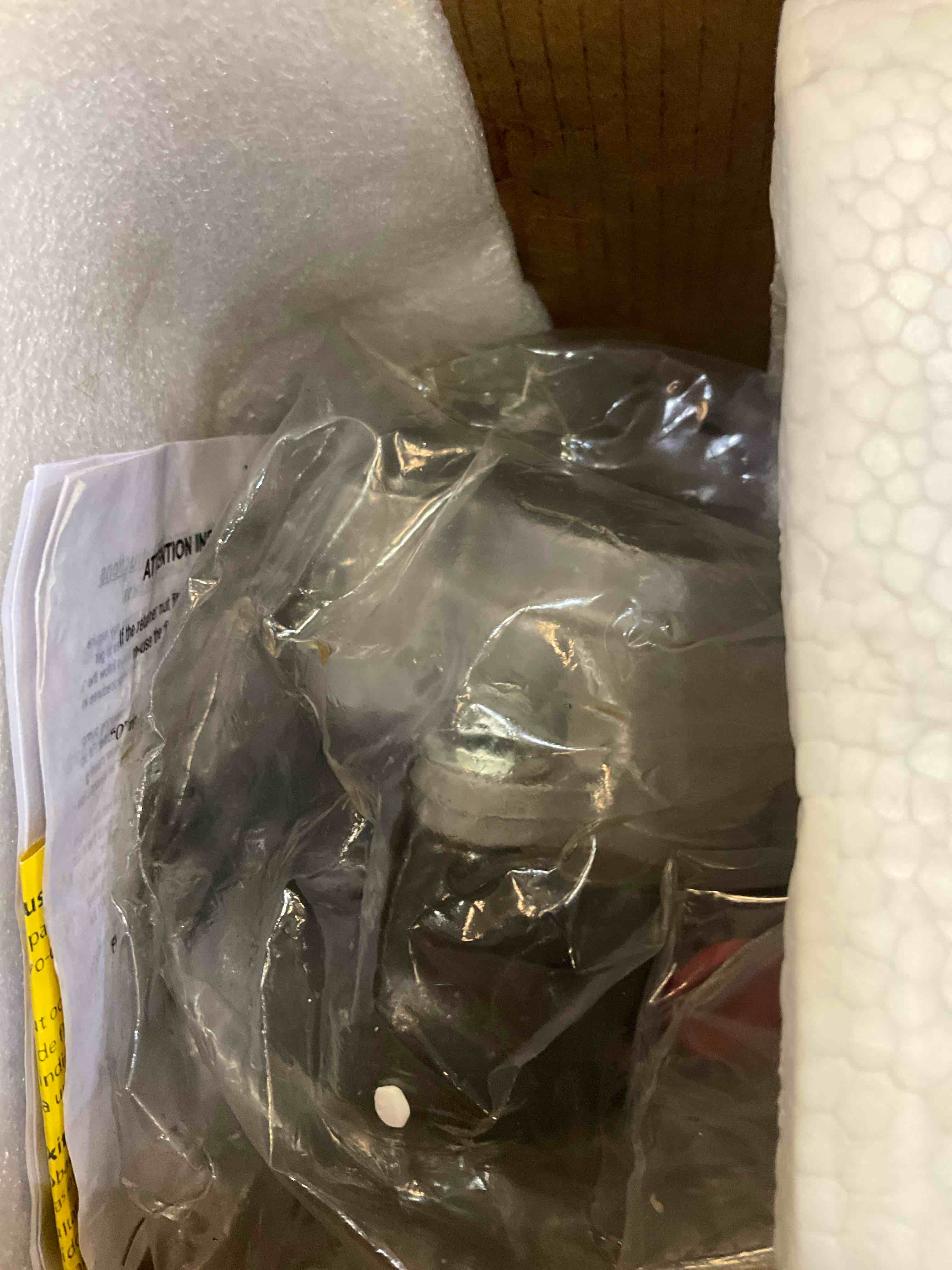 https://s3.amazonaws.com/lotting-images-prod/BargainHunt/EXS00384486_1717427675019.jpeg