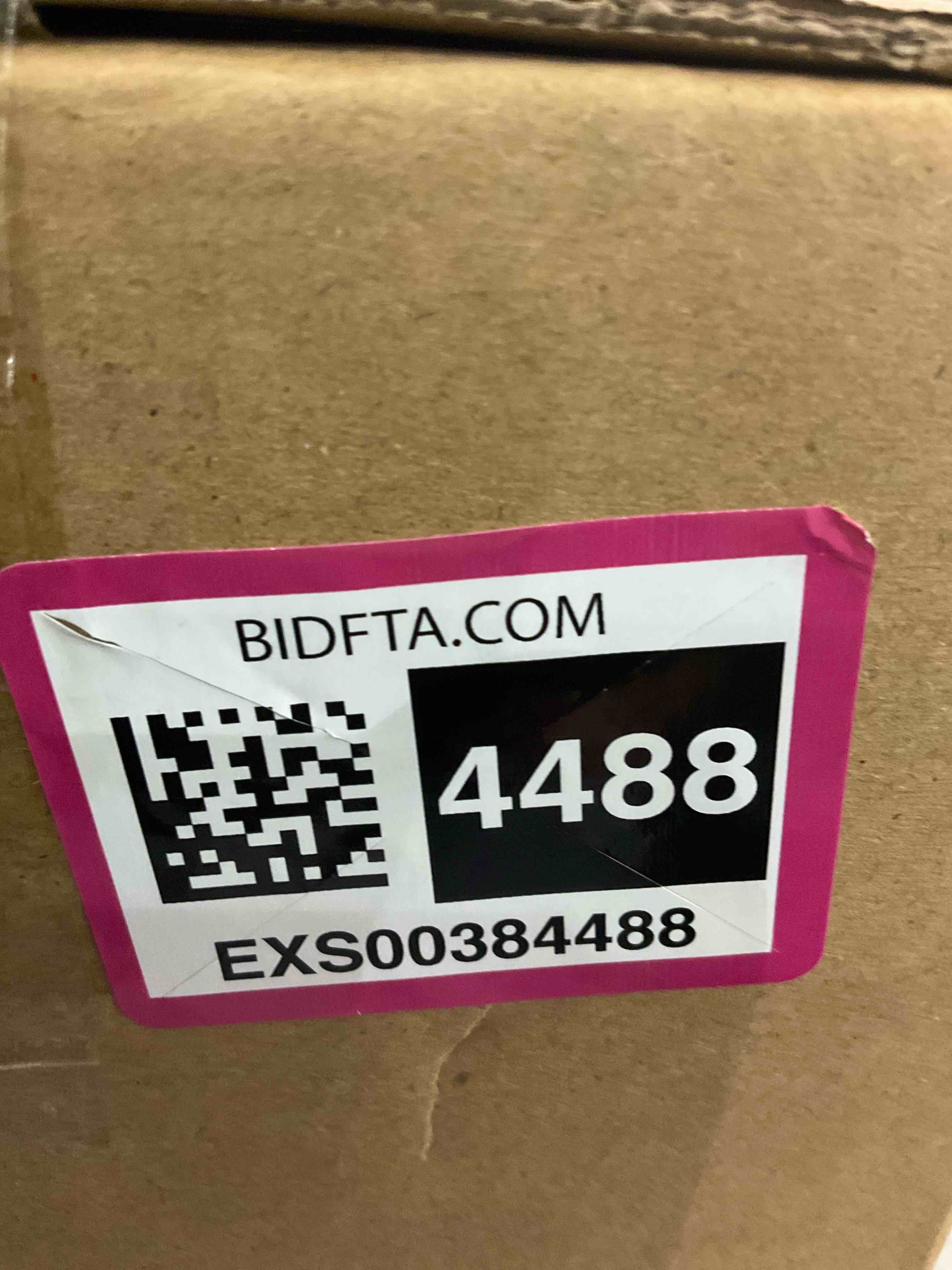 https://s3.amazonaws.com/lotting-images-prod/BargainHunt/EXS00384488_1717428249336.jpeg