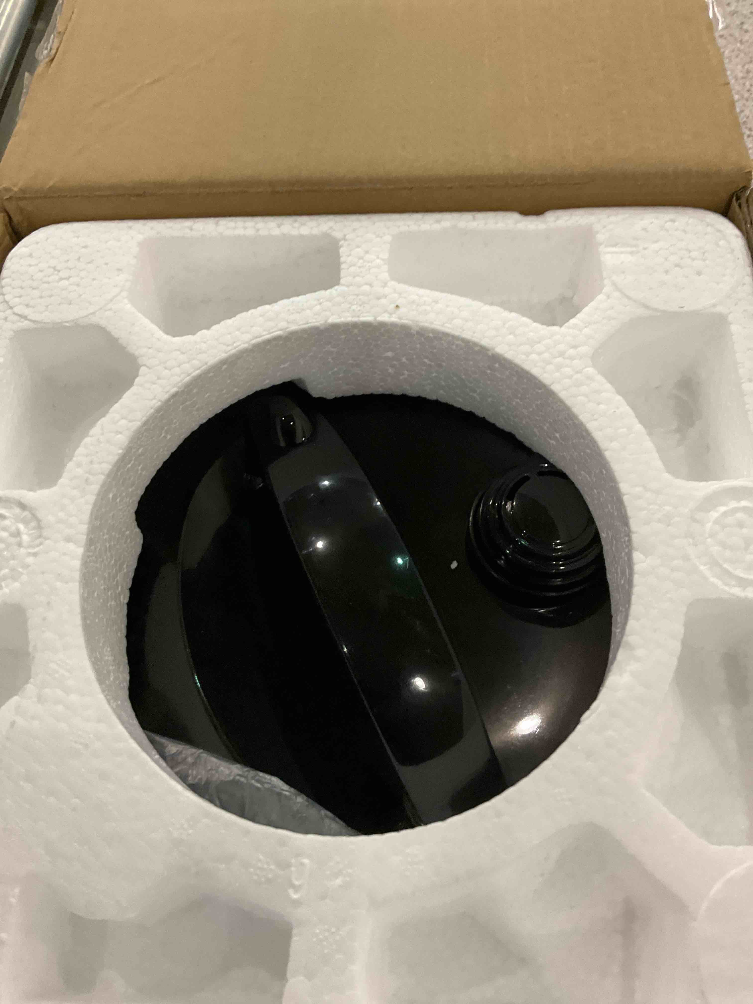 https://s3.amazonaws.com/lotting-images-prod/BargainHunt/EXS00384518_1715598866246.jpeg