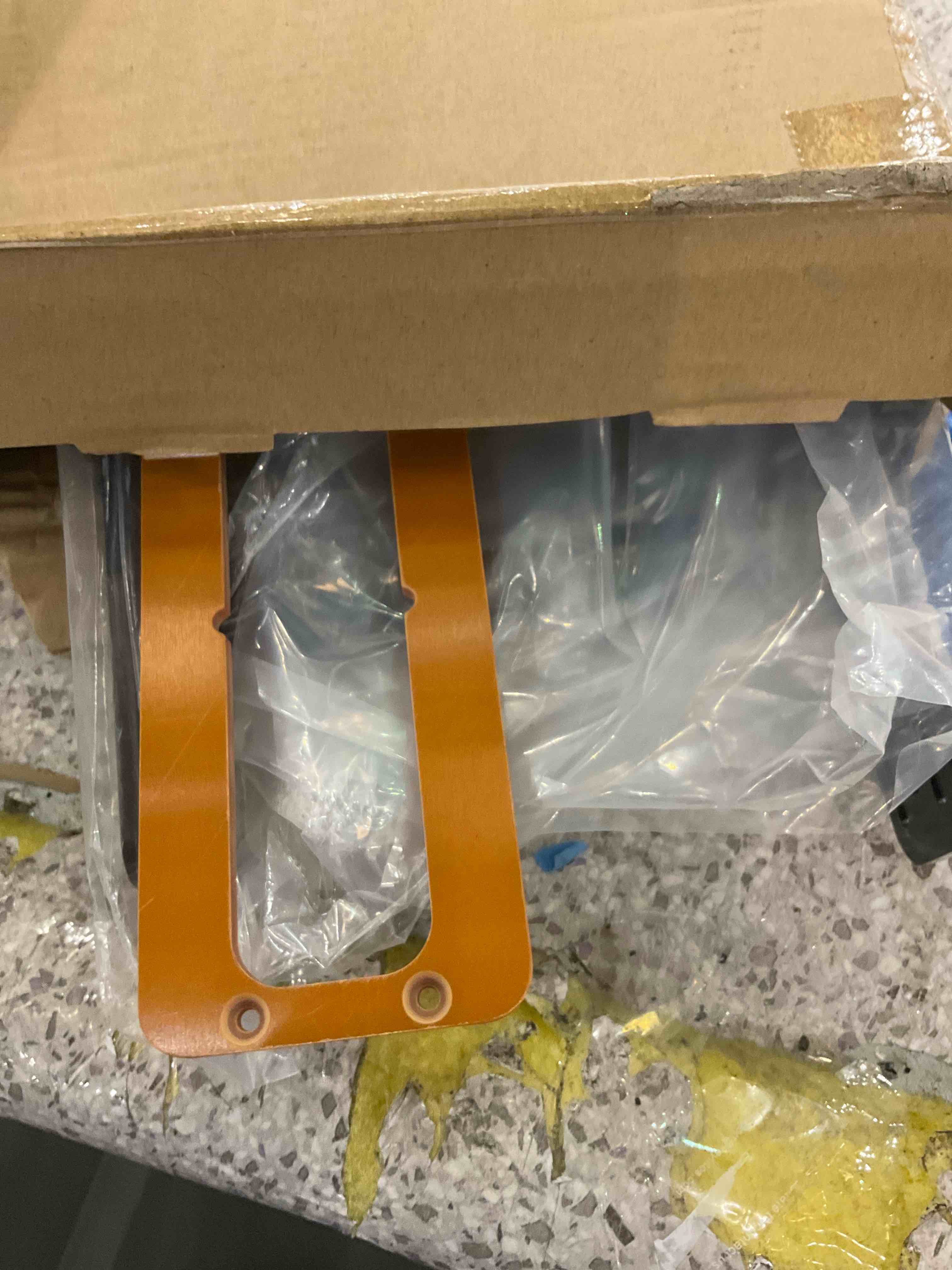 2pcs Floating Shelf Hardware Heavy Duty Hidden Shelf Brackets Support,Wall Mounting Invisible Floating Shelves Bracket (22" x 6"-with Installation Tools)