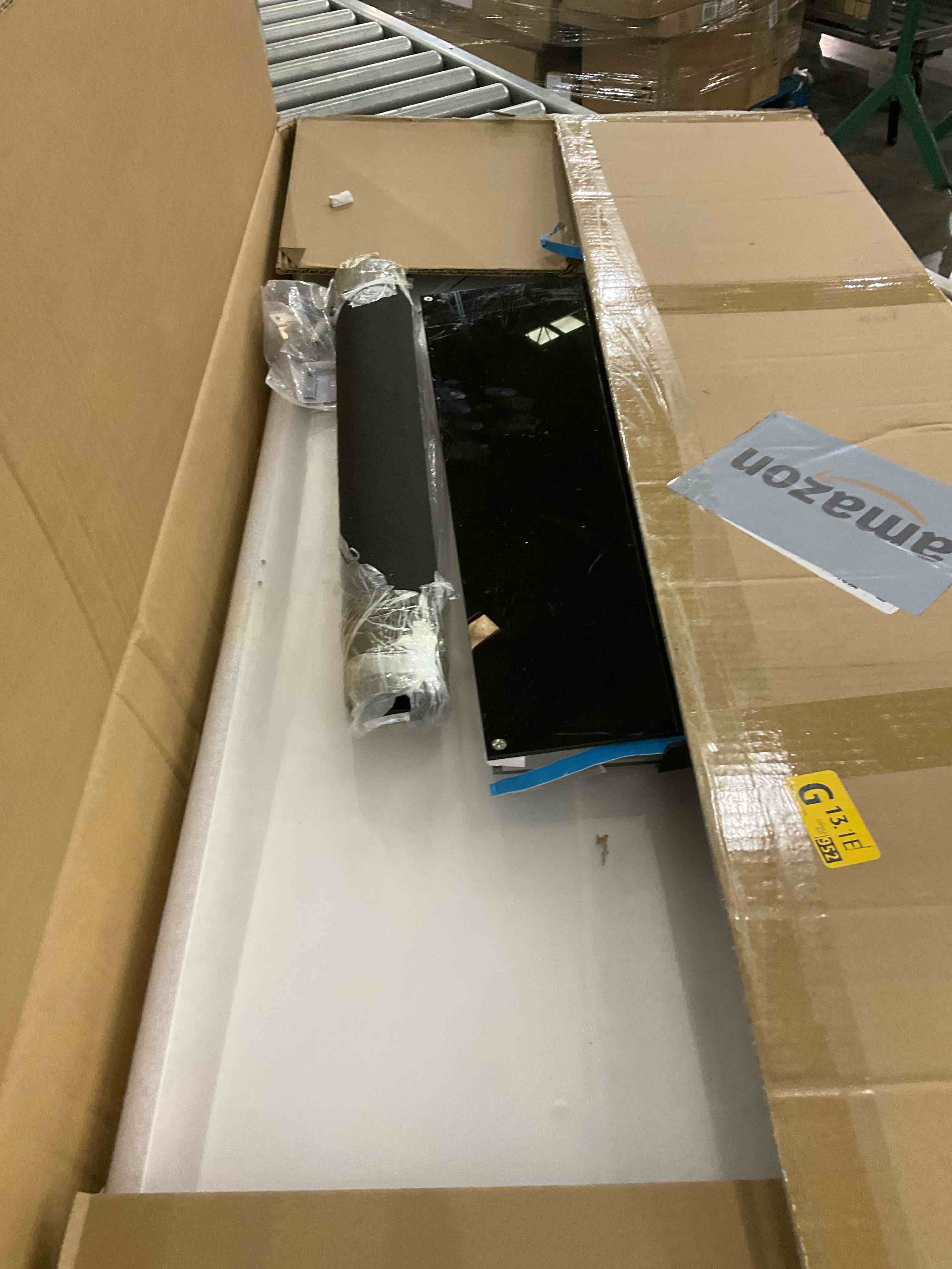 https://s3.amazonaws.com/lotting-images-prod/BargainHunt/EXS00384762_1715866096297.jpeg