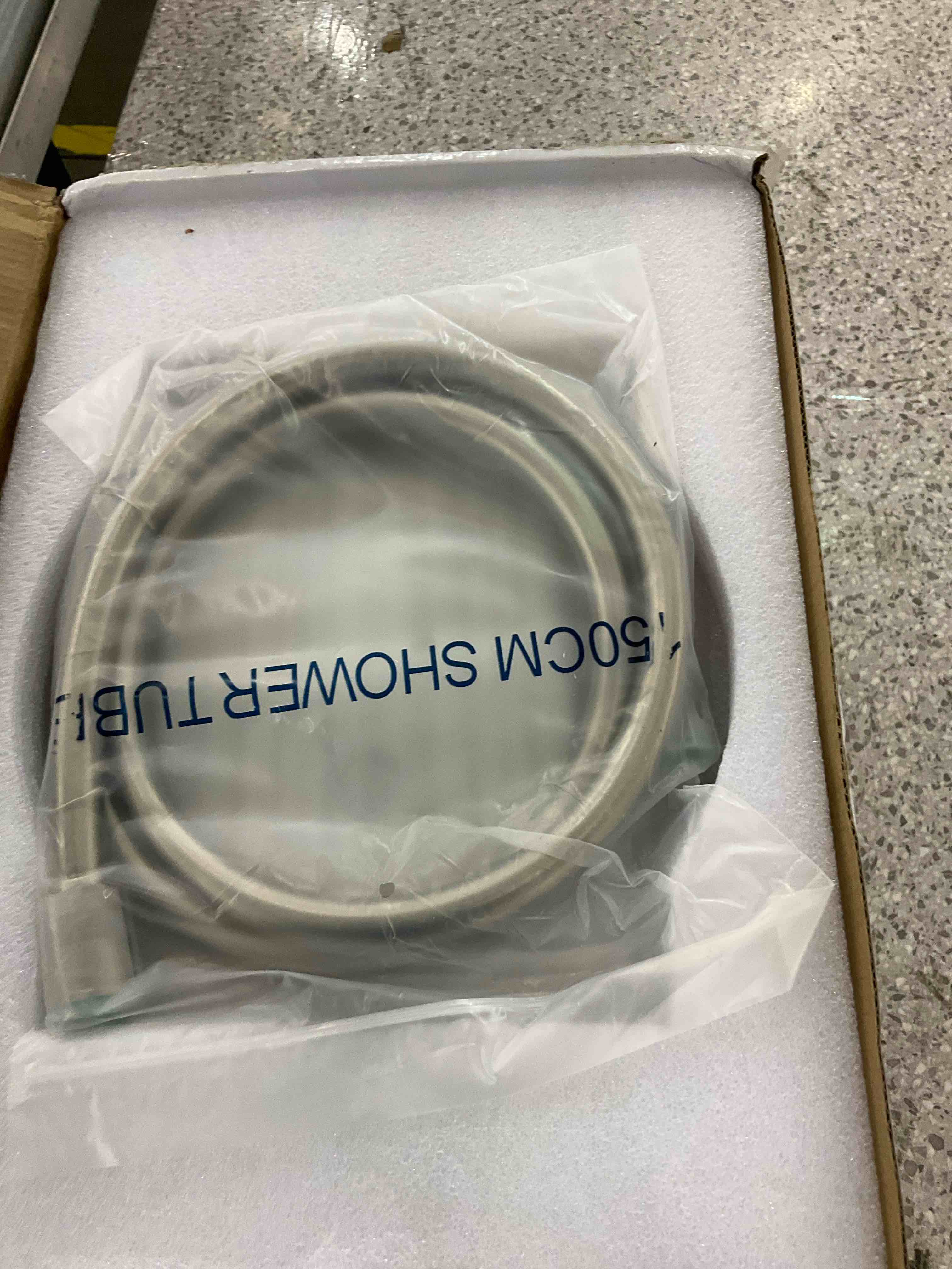 https://s3.amazonaws.com/lotting-images-prod/BargainHunt/EXS00384783_1715868410934.jpeg