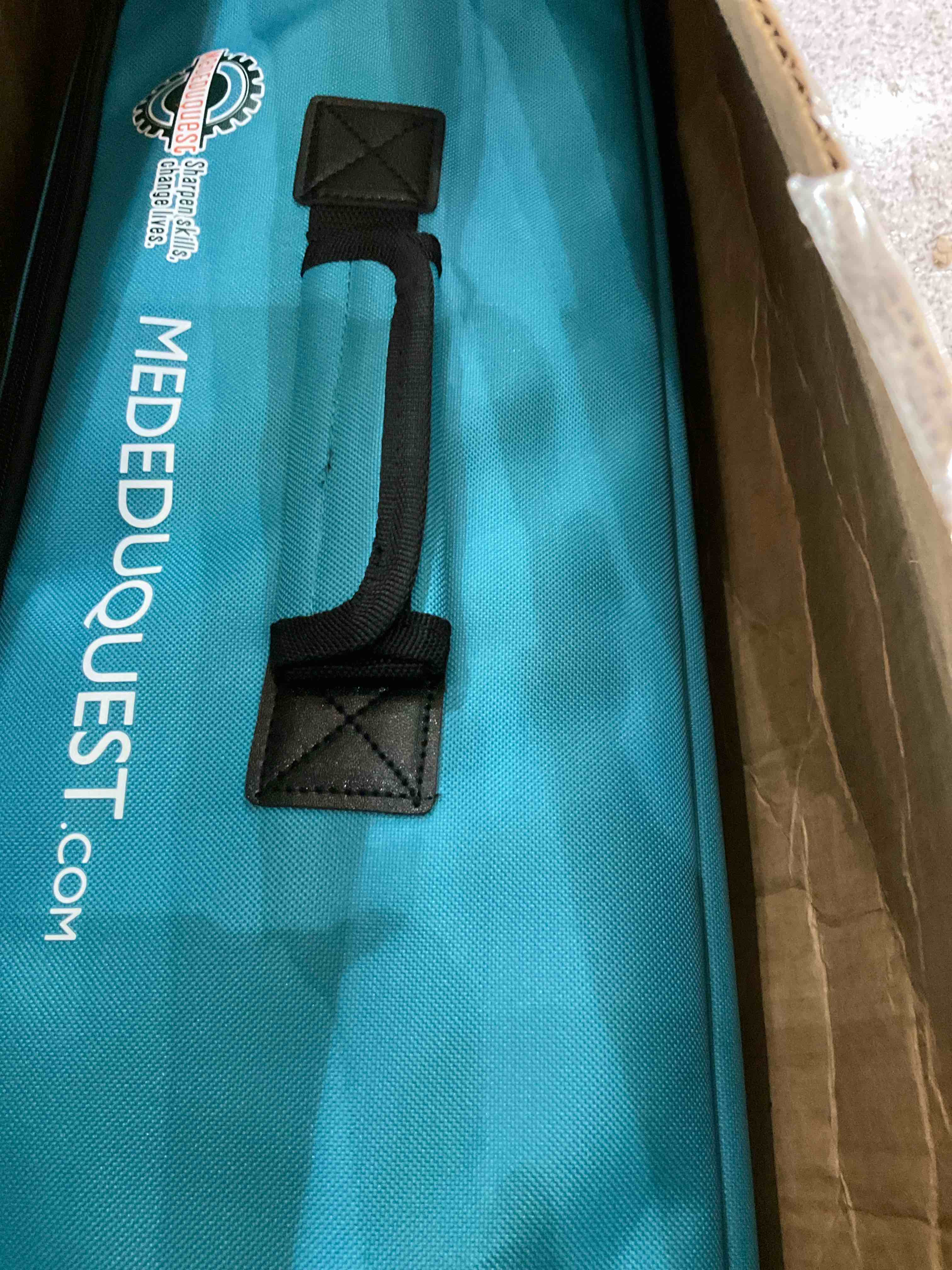 https://s3.amazonaws.com/lotting-images-prod/BargainHunt/EXS00384851_1715873959189.jpeg