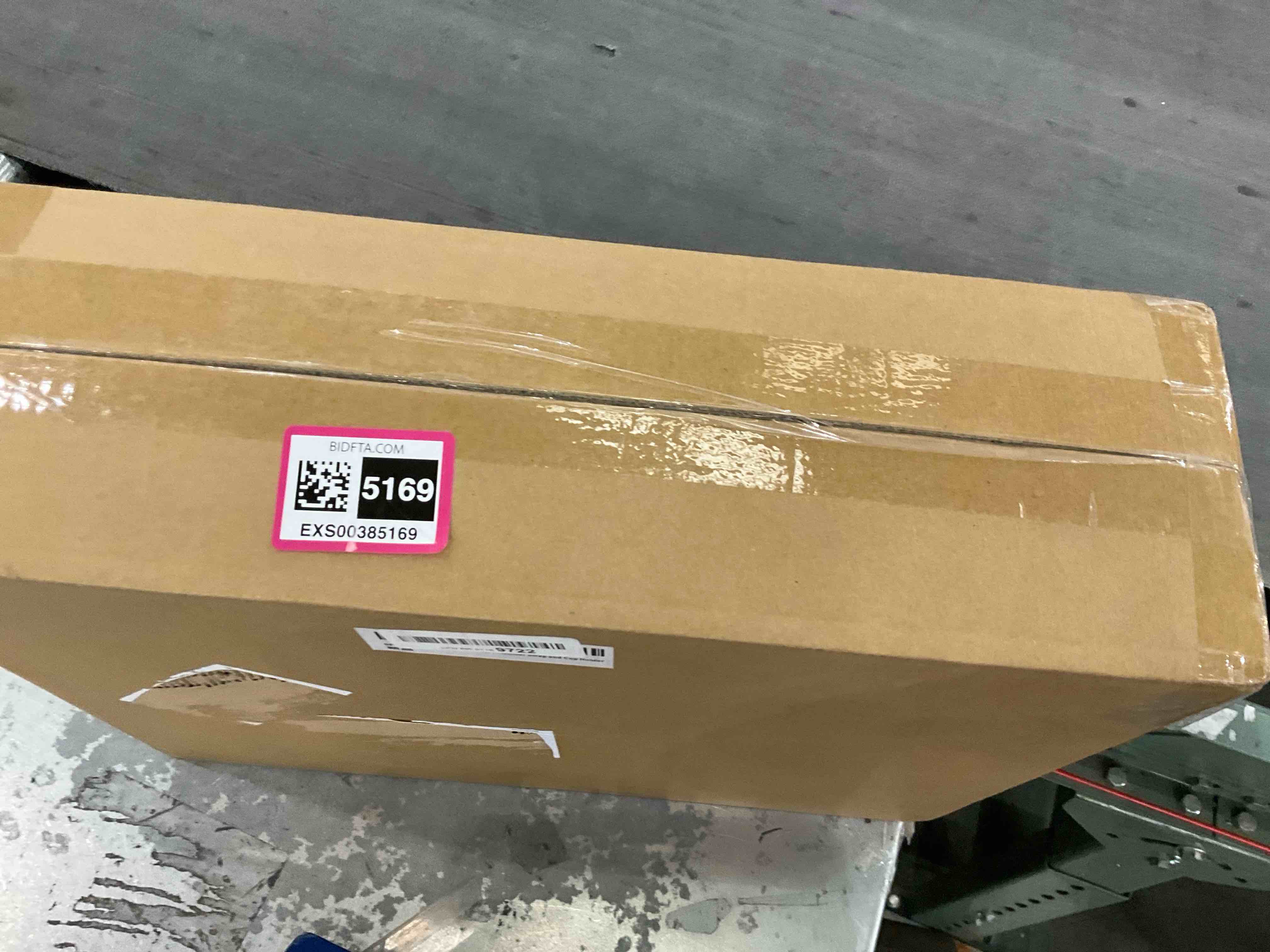 https://s3.amazonaws.com/lotting-images-prod/BargainHunt/EXS00385169_1709323188356.jpeg