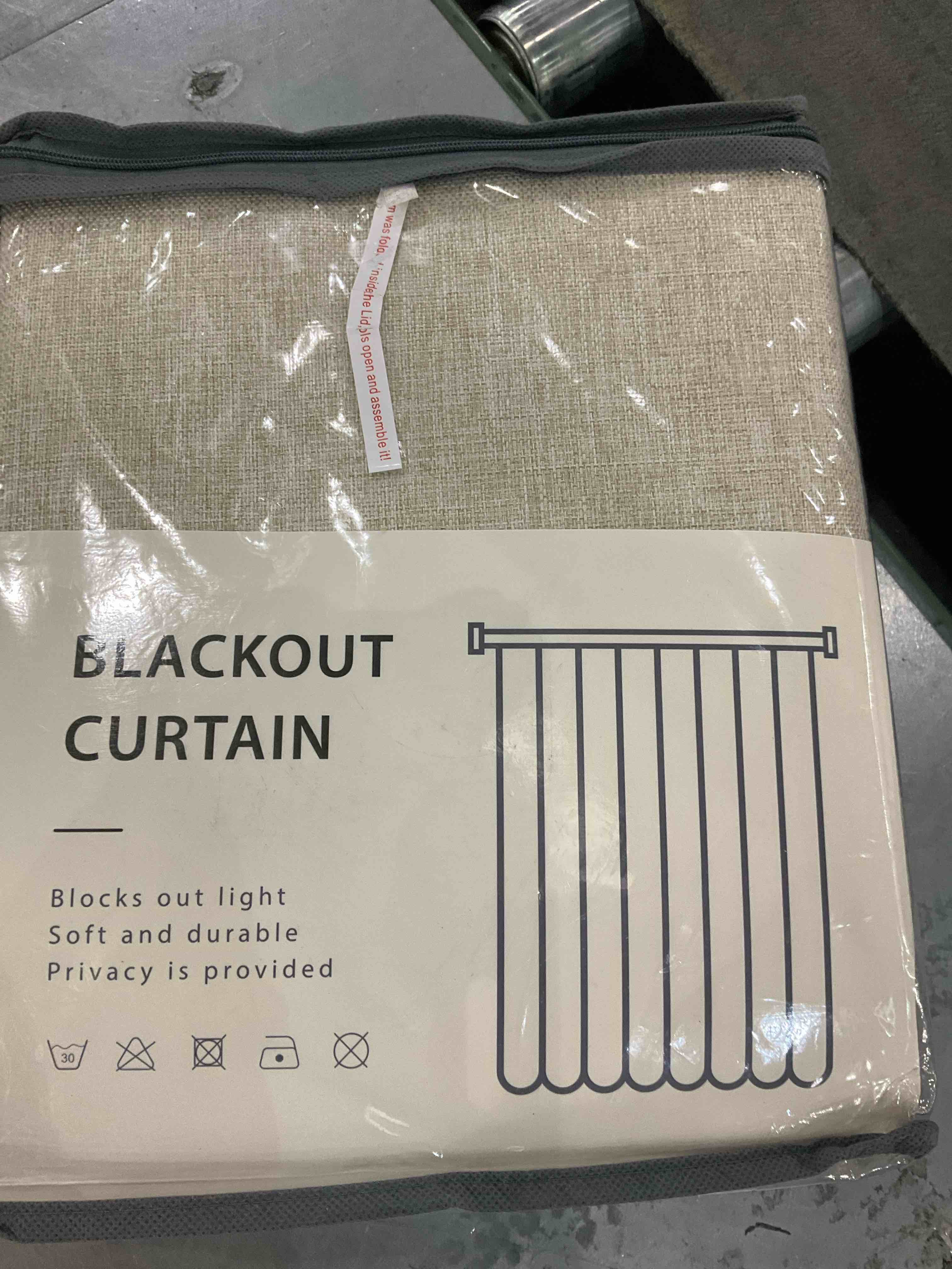 https://s3.amazonaws.com/lotting-images-prod/BargainHunt/EXS00385421_1709910611651.jpeg