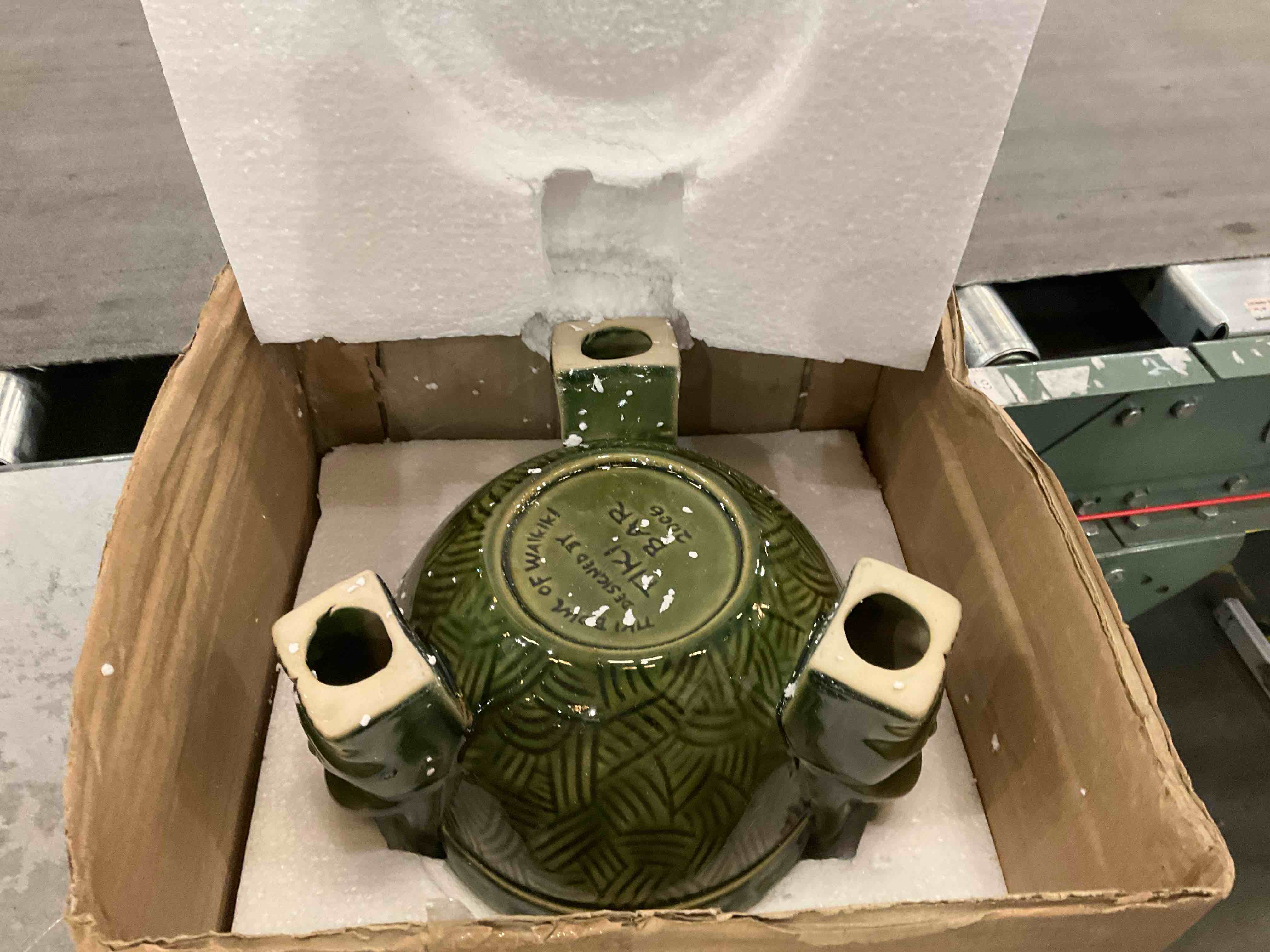 https://s3.amazonaws.com/lotting-images-prod/BargainHunt/EXS00385559_1710774404692.jpeg