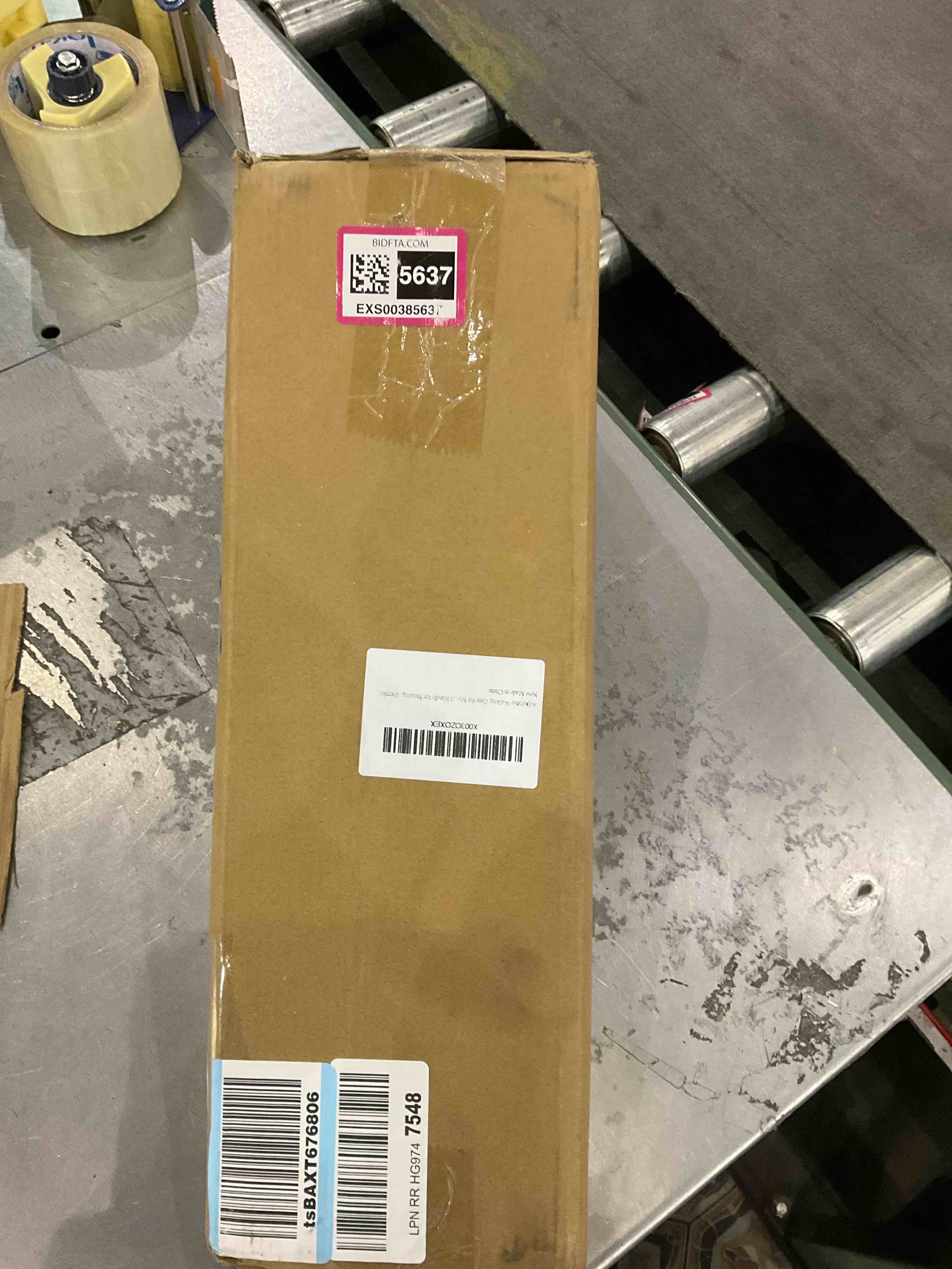 https://s3.amazonaws.com/lotting-images-prod/BargainHunt/EXS00385637_1710938803623.jpeg