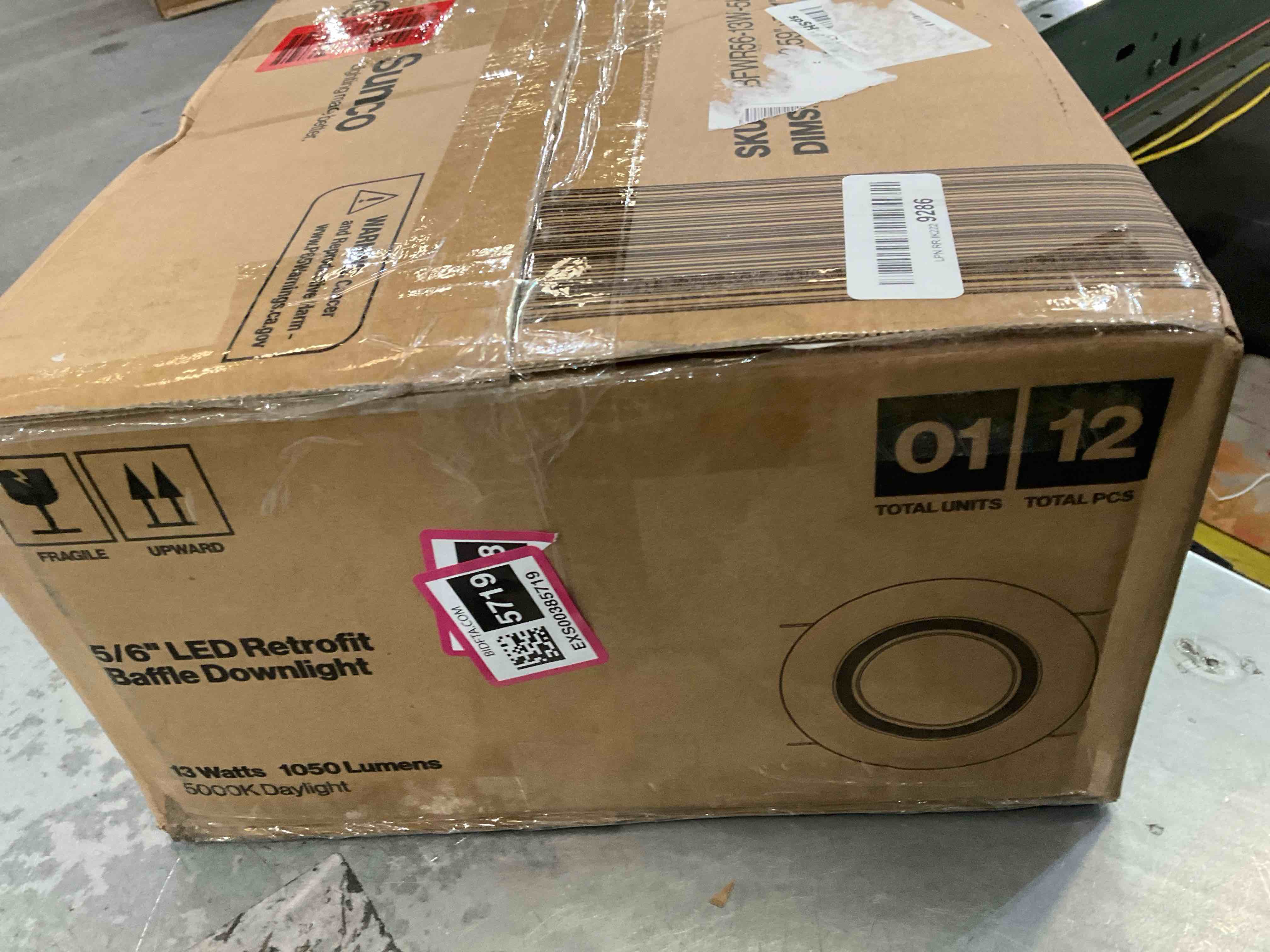 https://s3.amazonaws.com/lotting-images-prod/BargainHunt/EXS00385719_1710948192300.jpeg