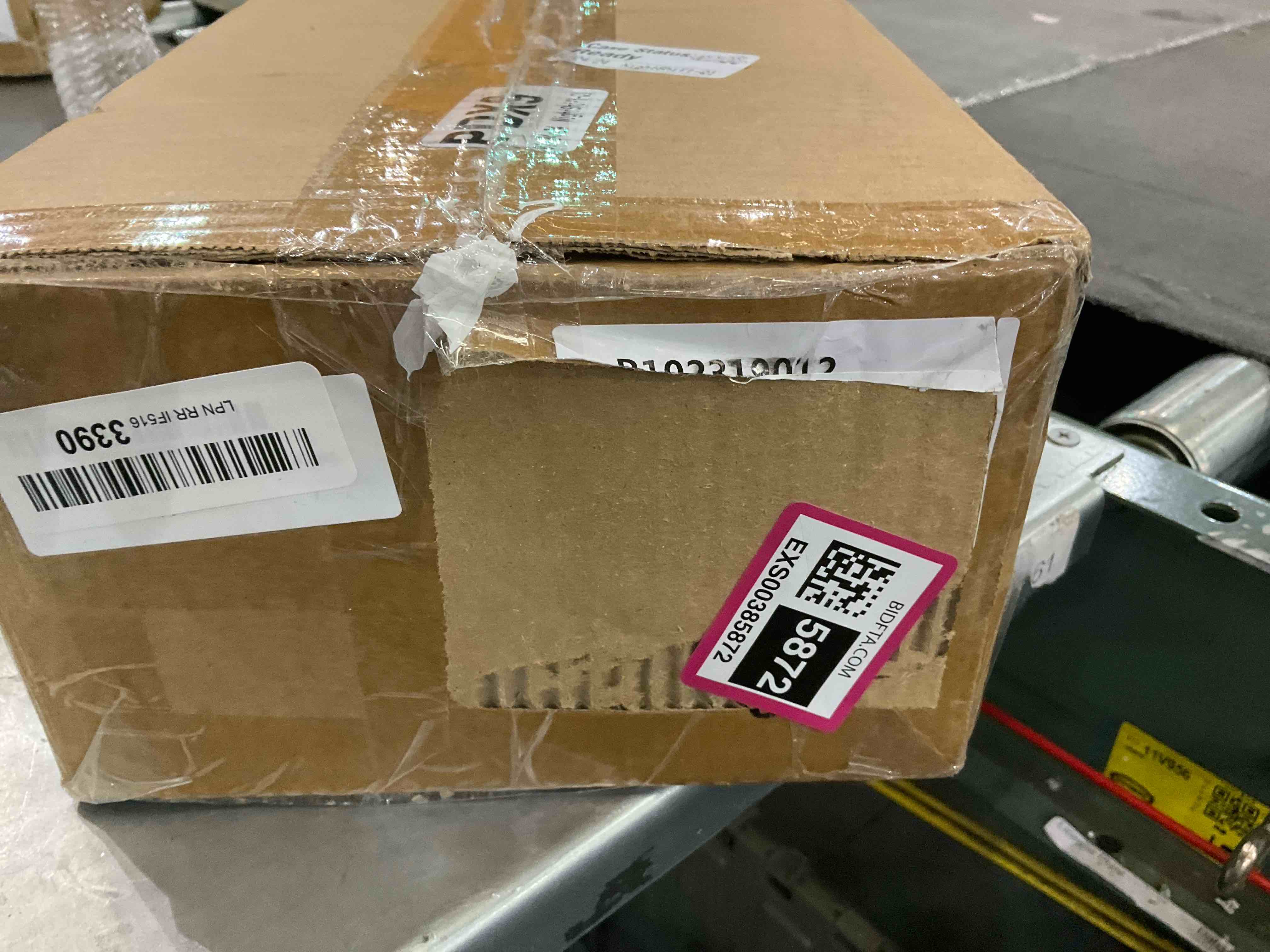 https://s3.amazonaws.com/lotting-images-prod/BargainHunt/EXS00385872_1711030801593.jpeg