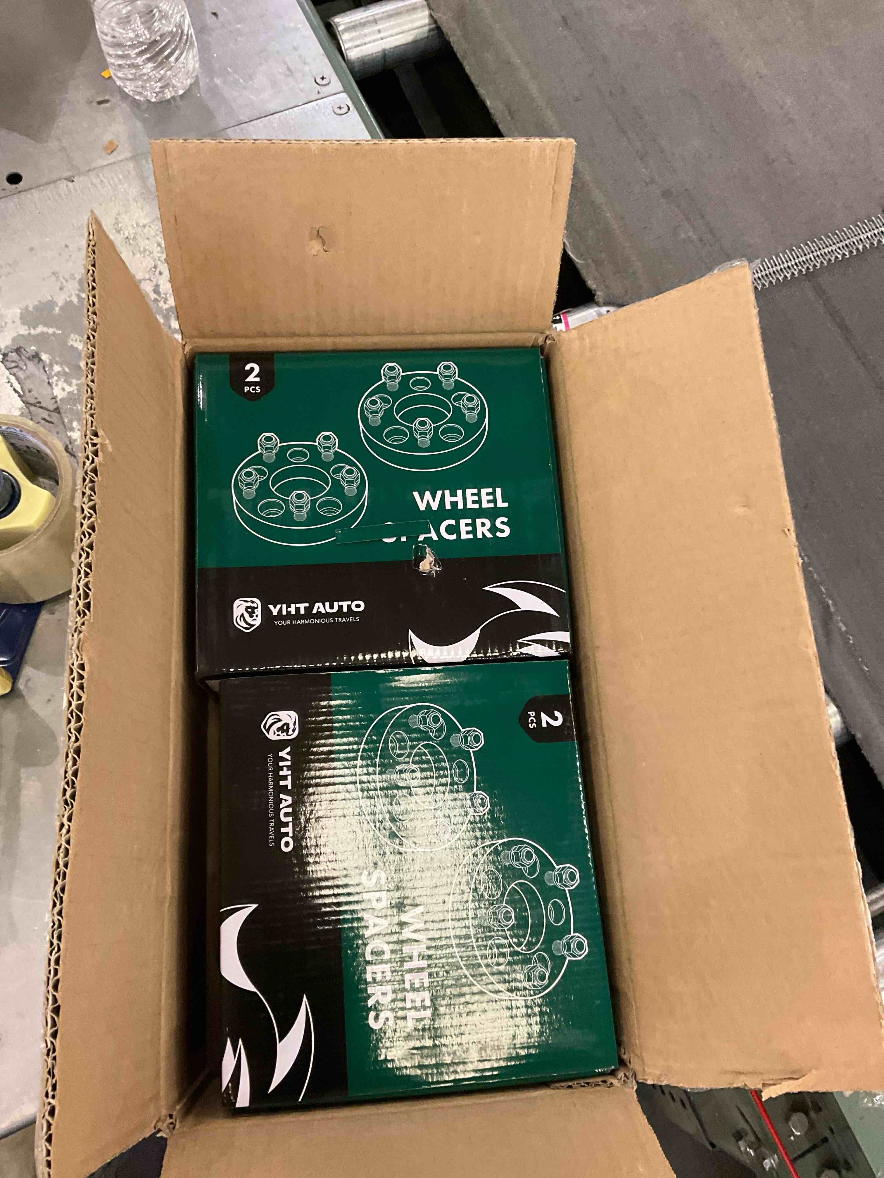 https://s3.amazonaws.com/lotting-images-prod/BargainHunt/EXS00385872_1711030829070.jpeg