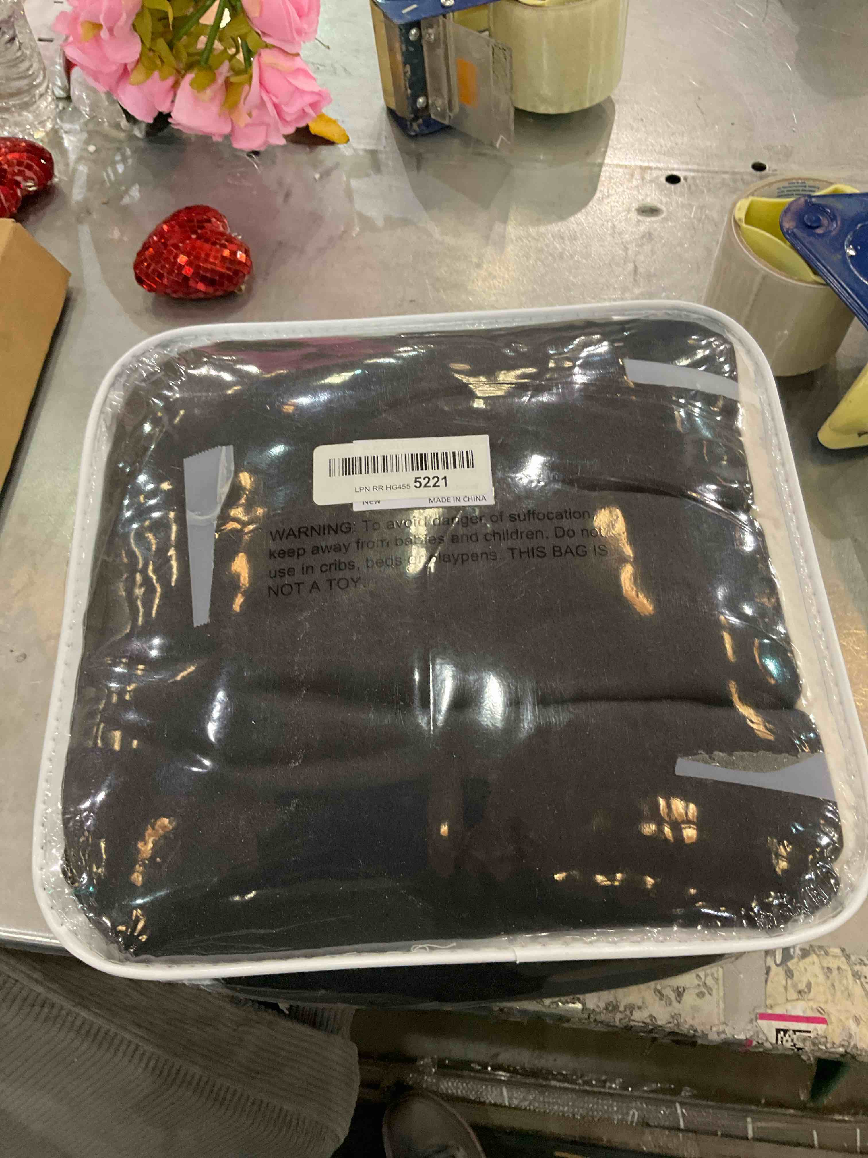 https://s3.amazonaws.com/lotting-images-prod/BargainHunt/EXS00387014_1708963951877.jpeg