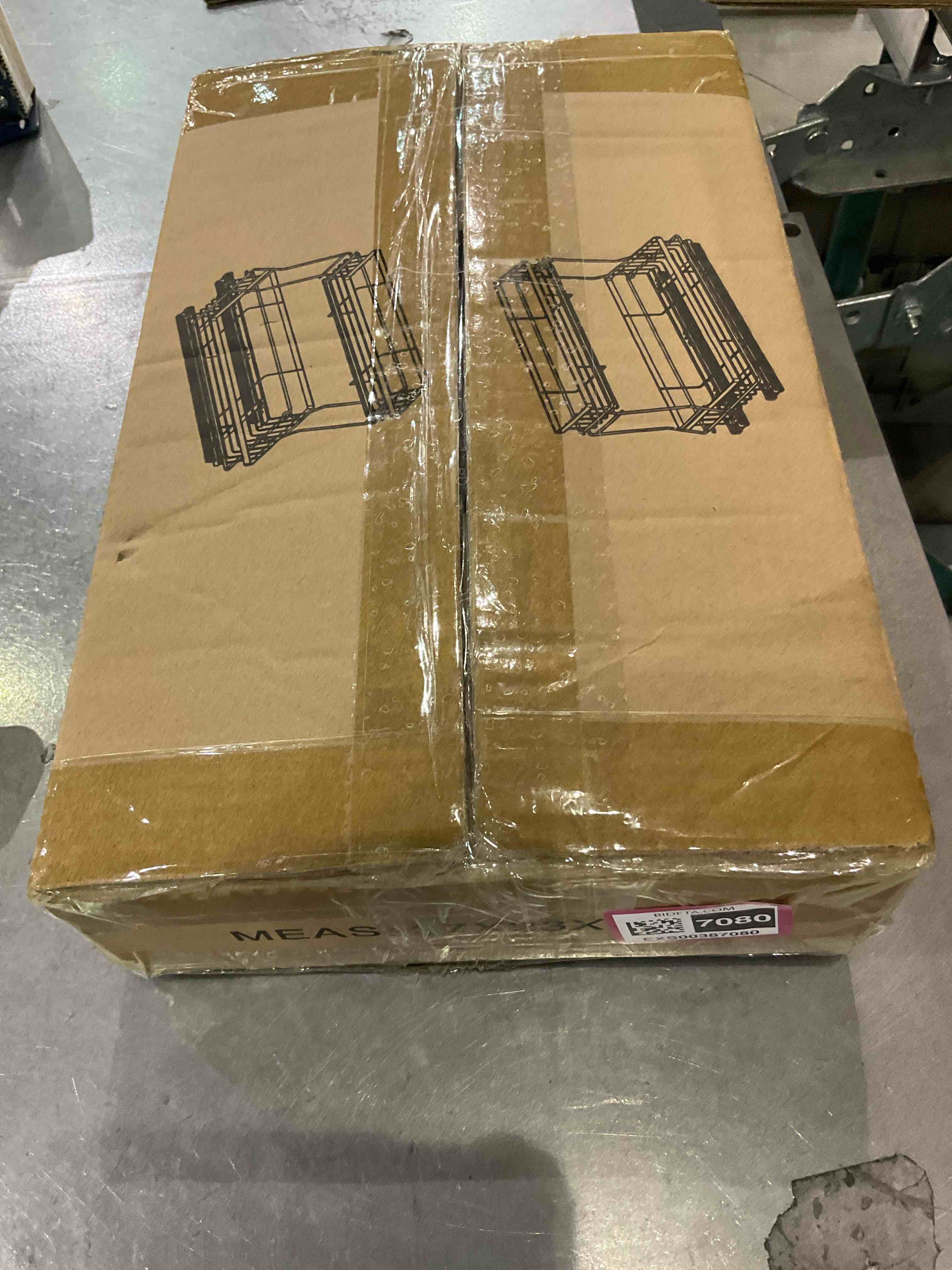 https://s3.amazonaws.com/lotting-images-prod/BargainHunt/EXS00387080_1709037344029.jpeg