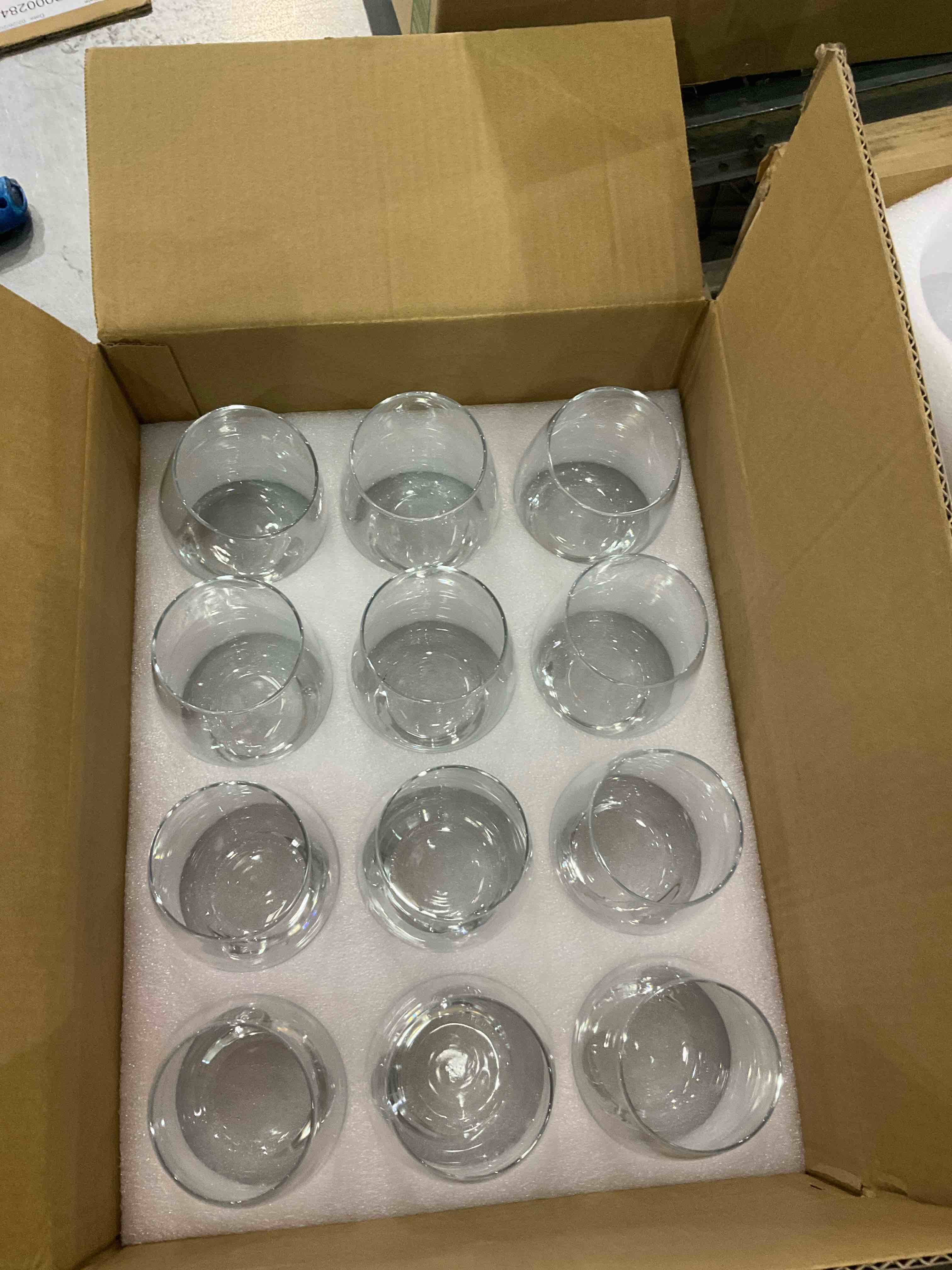 https://s3.amazonaws.com/lotting-images-prod/BargainHunt/EXS00387108_1709041488798.jpeg