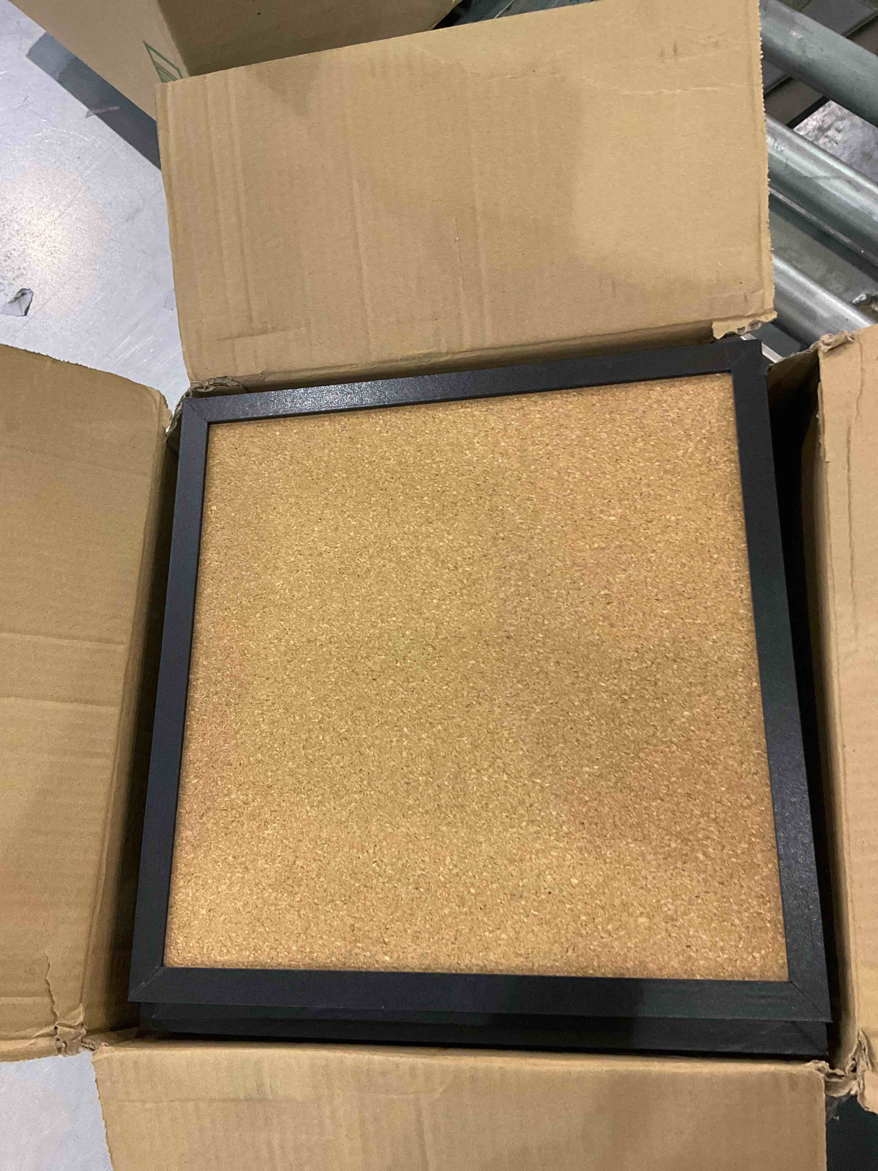 https://s3.amazonaws.com/lotting-images-prod/BargainHunt/EXS00387110_1709041736948.jpeg