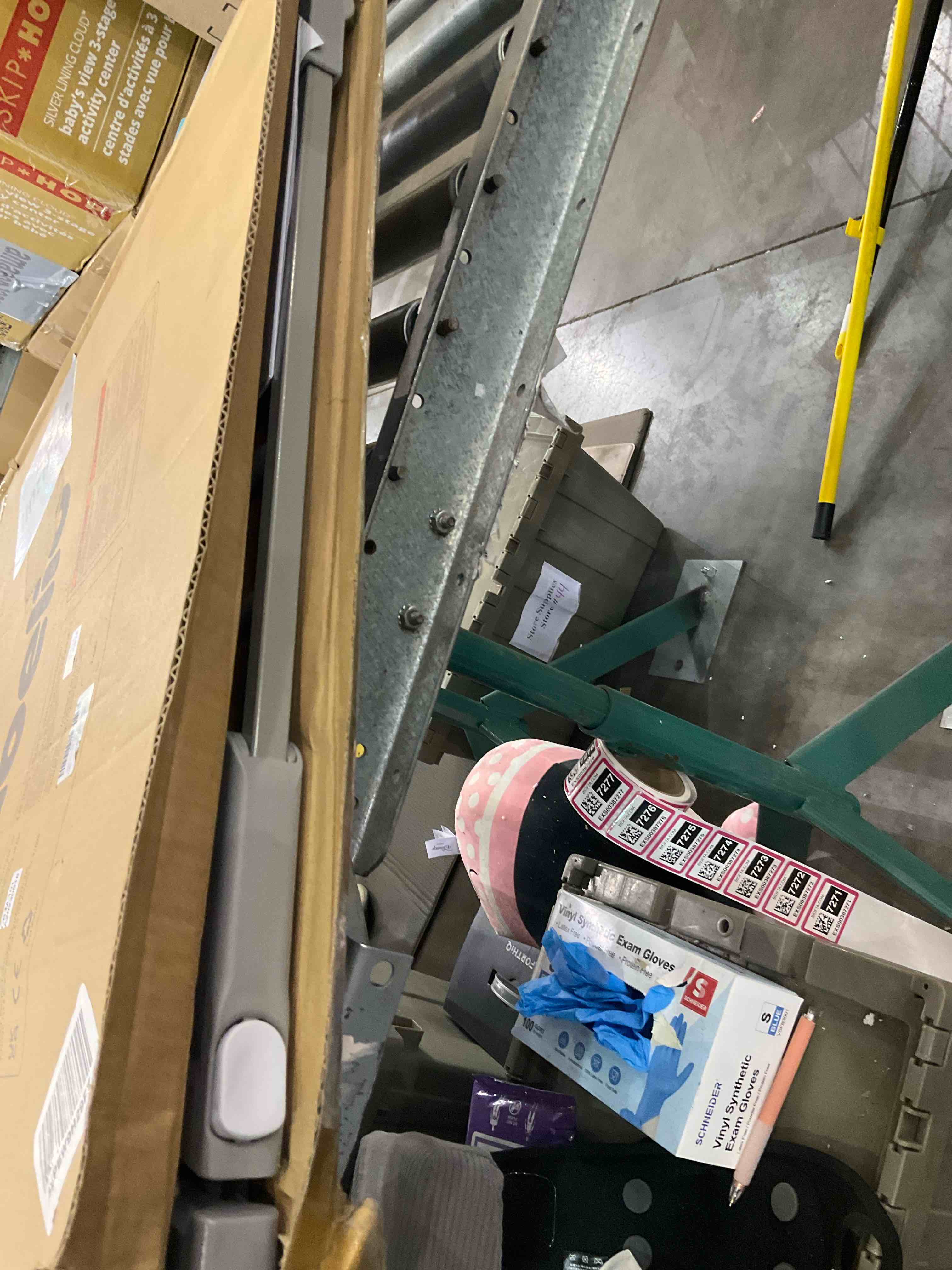 https://s3.amazonaws.com/lotting-images-prod/BargainHunt/EXS00387271_1709144144921.jpeg