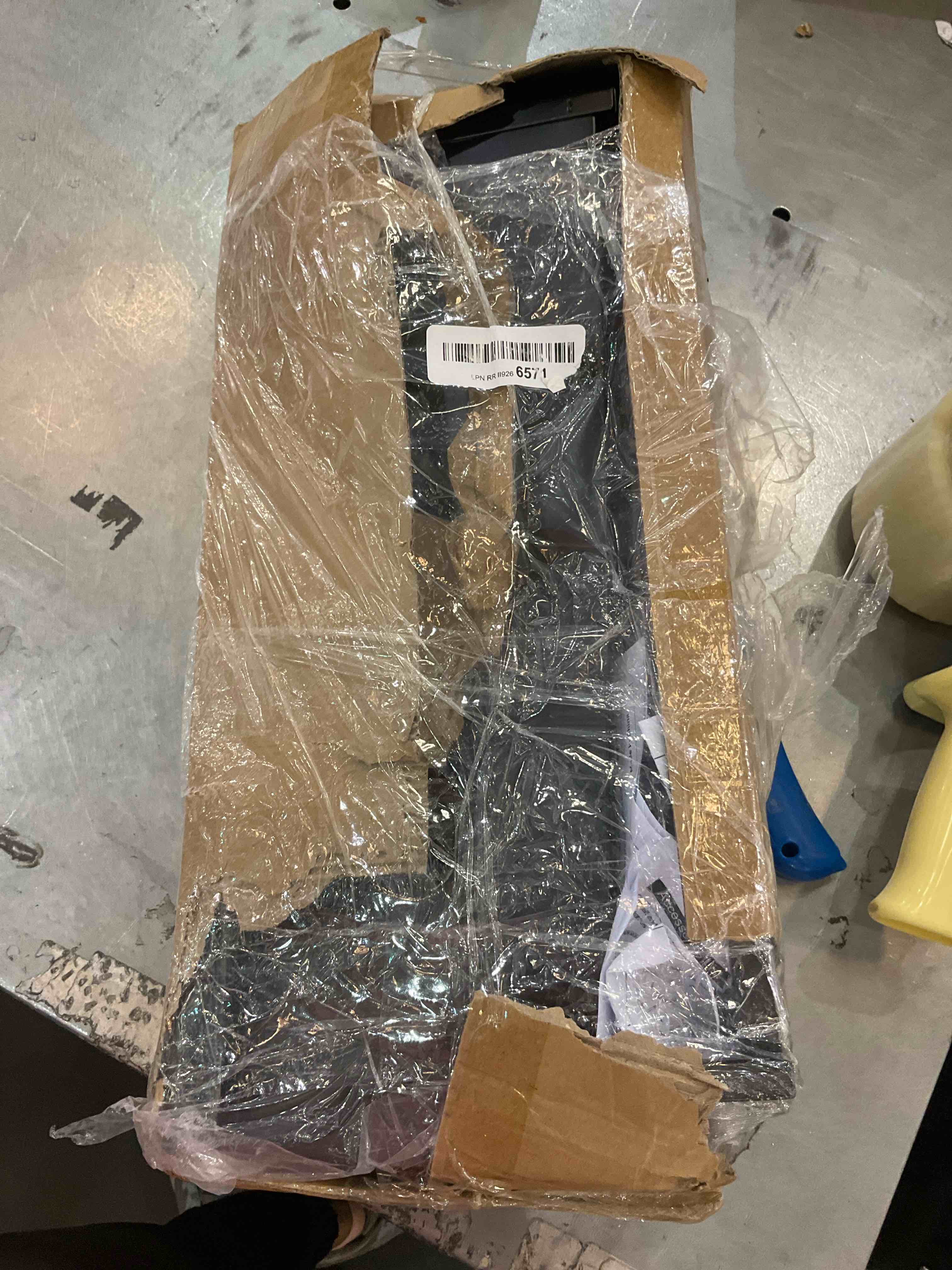 https://s3.amazonaws.com/lotting-images-prod/BargainHunt/EXS00387398_1709232569887.jpeg