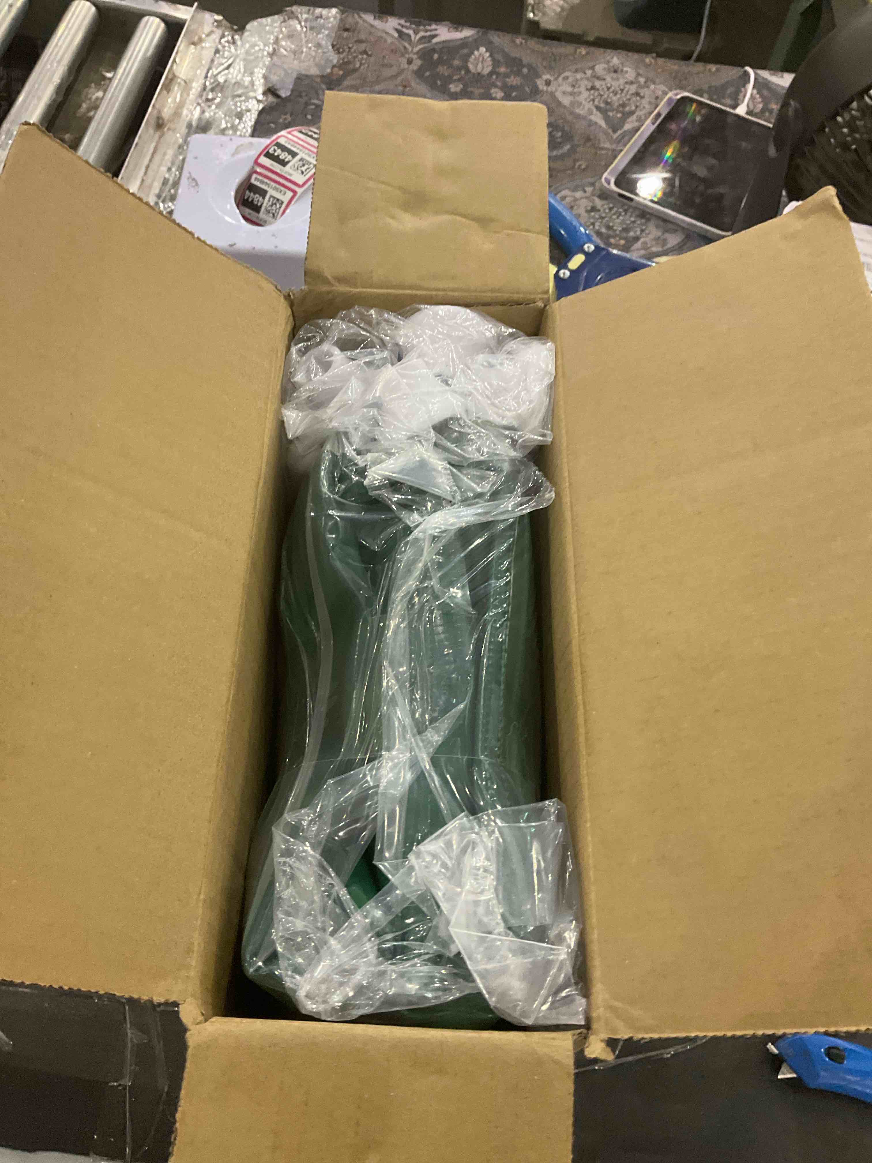 https://s3.amazonaws.com/lotting-images-prod/BargainHunt/EXS00387558_1715254849469.jpeg