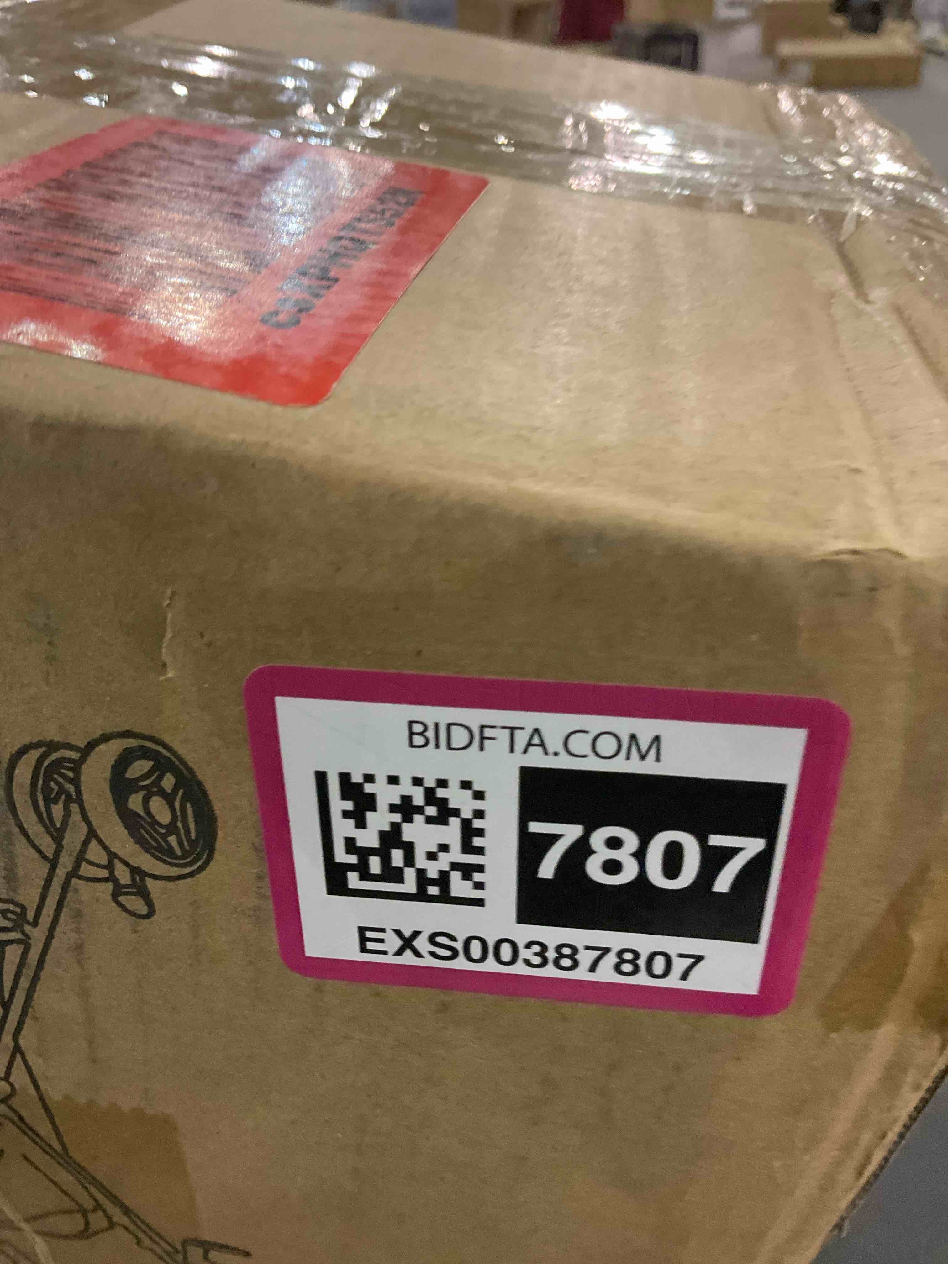 https://s3.amazonaws.com/lotting-images-prod/BargainHunt/EXS00387807_1715946995390.jpeg
