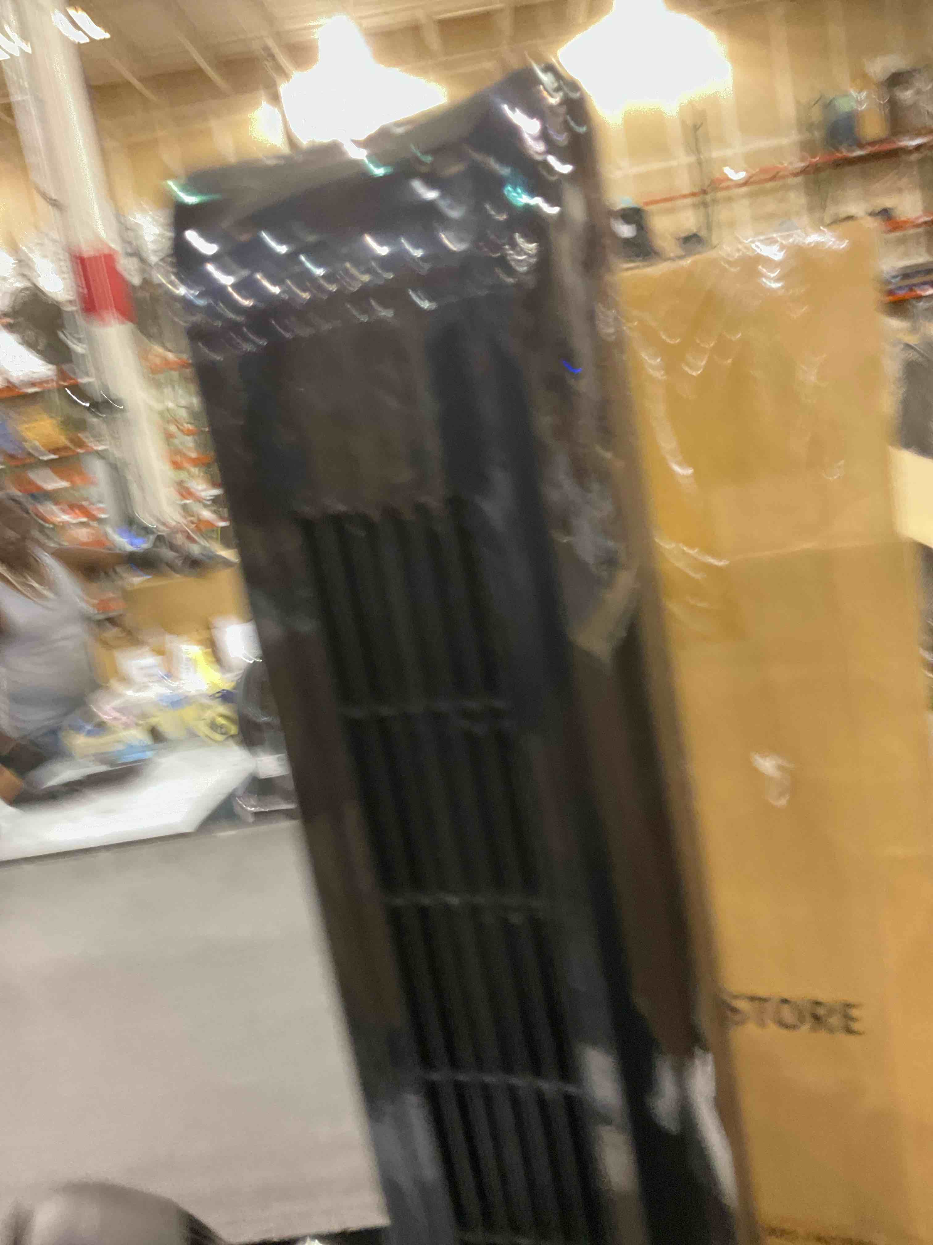 https://s3.amazonaws.com/lotting-images-prod/BargainHunt/EXS00387902_1715960518549.jpeg