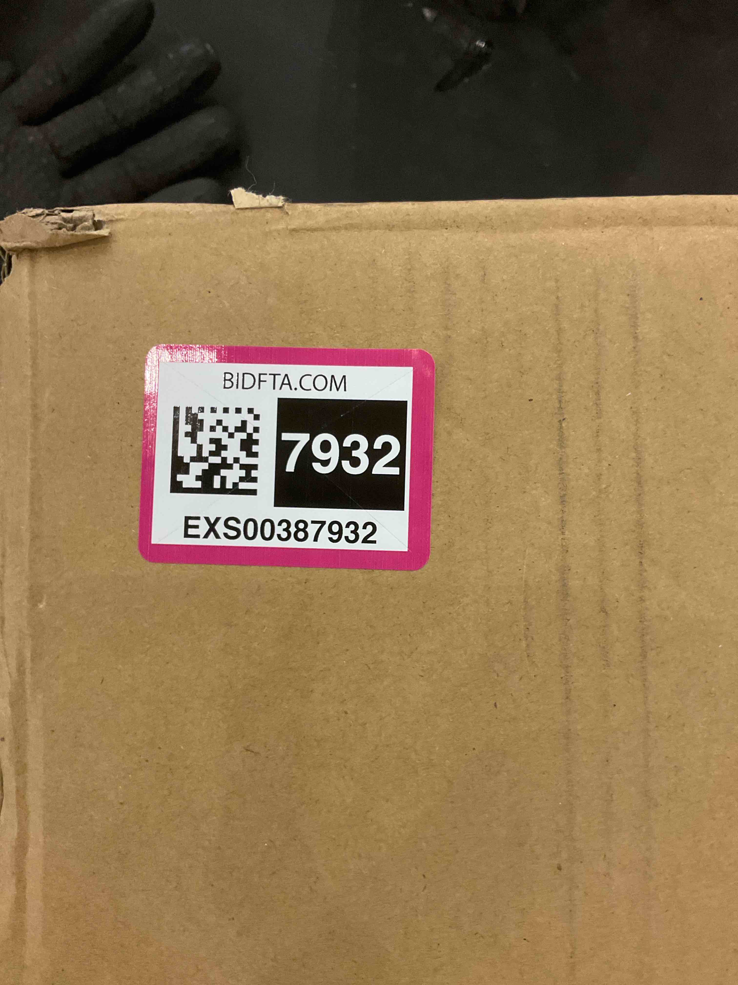 https://s3.amazonaws.com/lotting-images-prod/BargainHunt/EXS00387932_1715971059158.jpeg