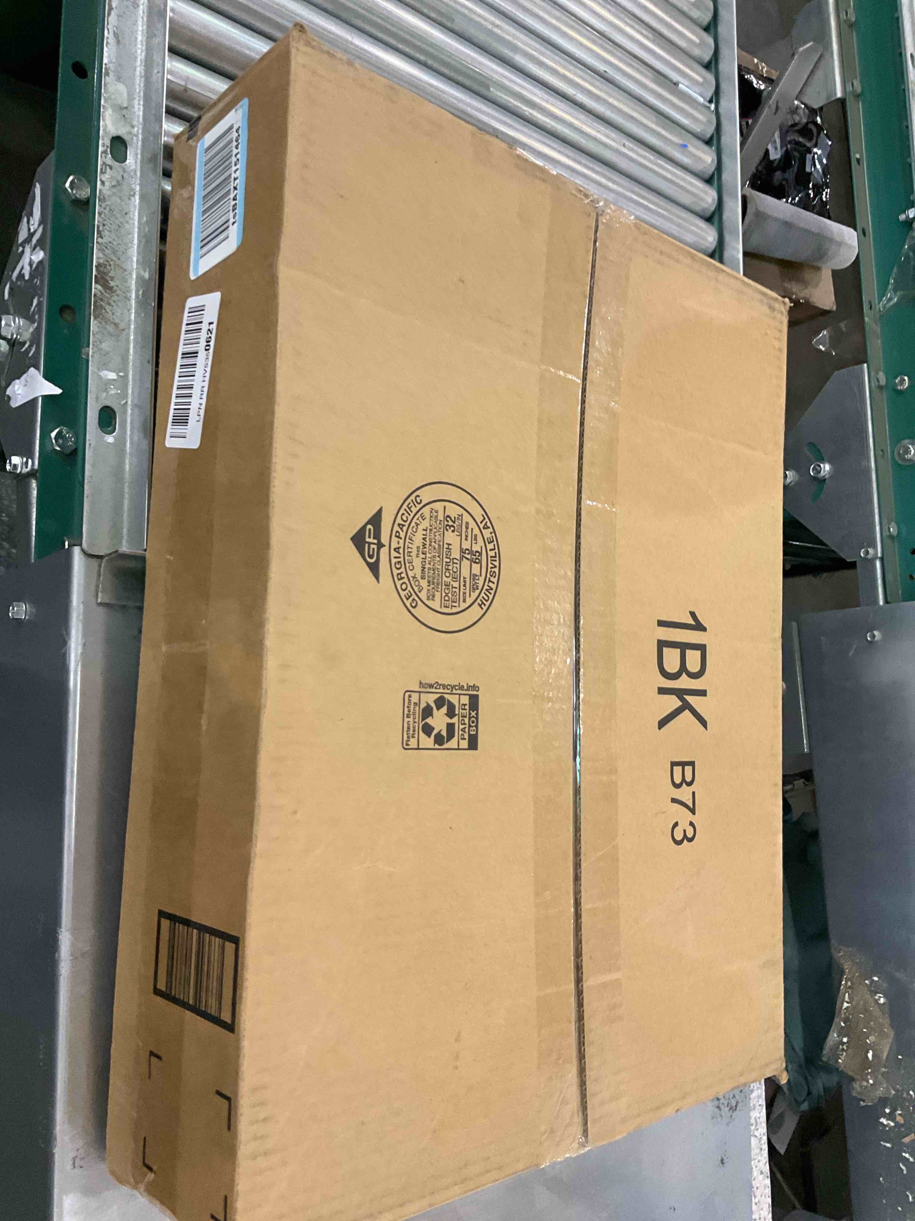 https://s3.amazonaws.com/lotting-images-prod/BargainHunt/EXS00388037_1715601592381.jpeg