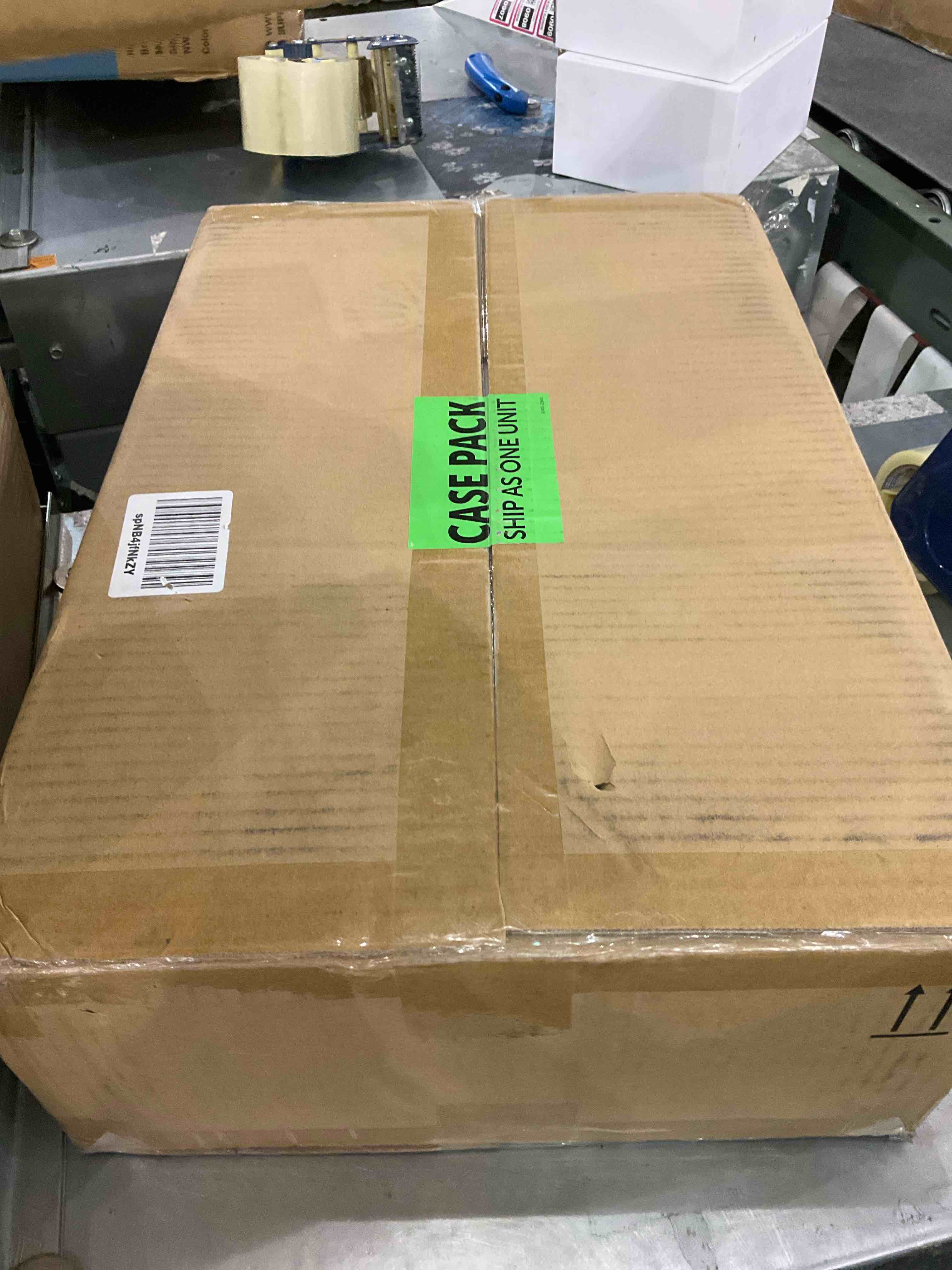 https://s3.amazonaws.com/lotting-images-prod/BargainHunt/EXS00388048_1715602413837.jpeg