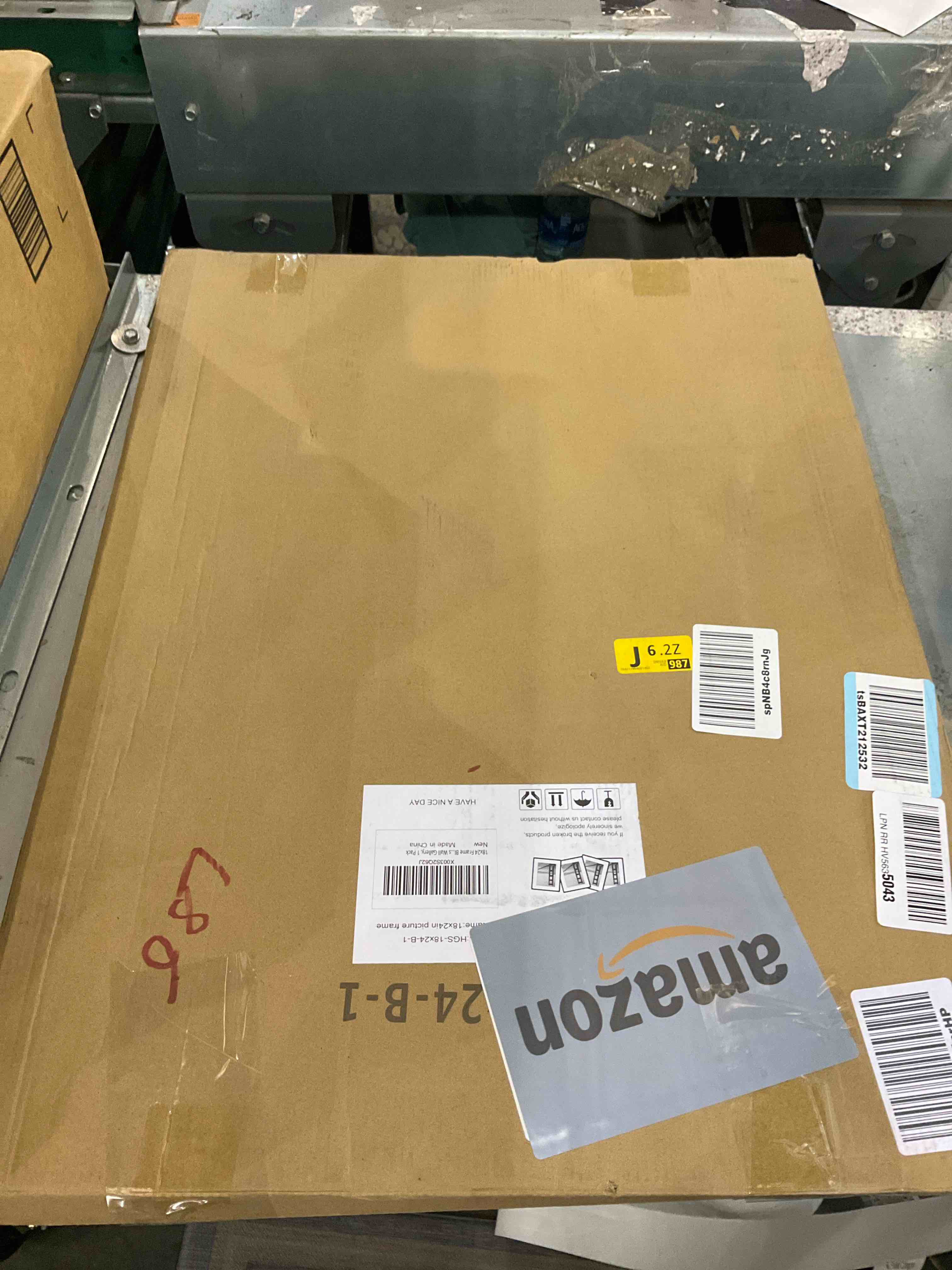 https://s3.amazonaws.com/lotting-images-prod/BargainHunt/EXS00388267_1715867849928.jpeg