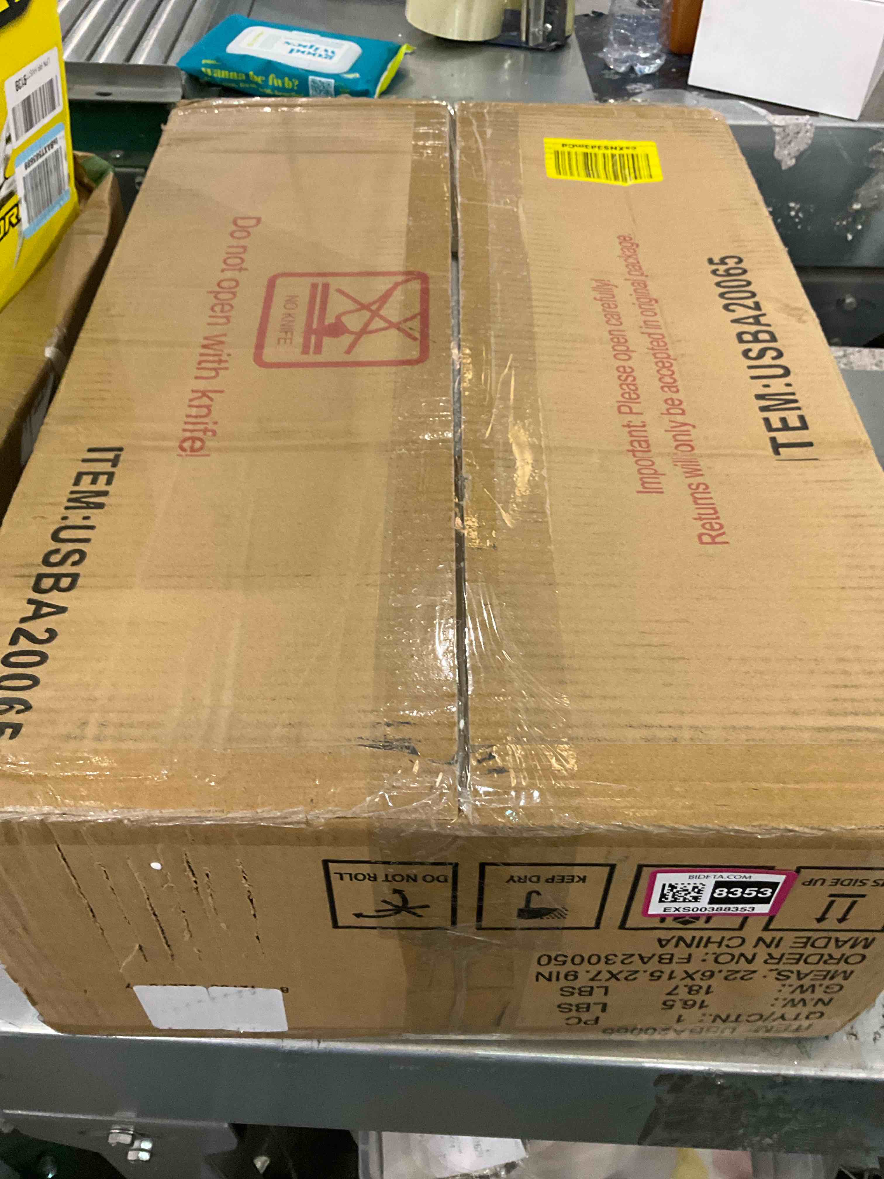 https://s3.amazonaws.com/lotting-images-prod/BargainHunt/EXS00388353_1715879209832.jpeg