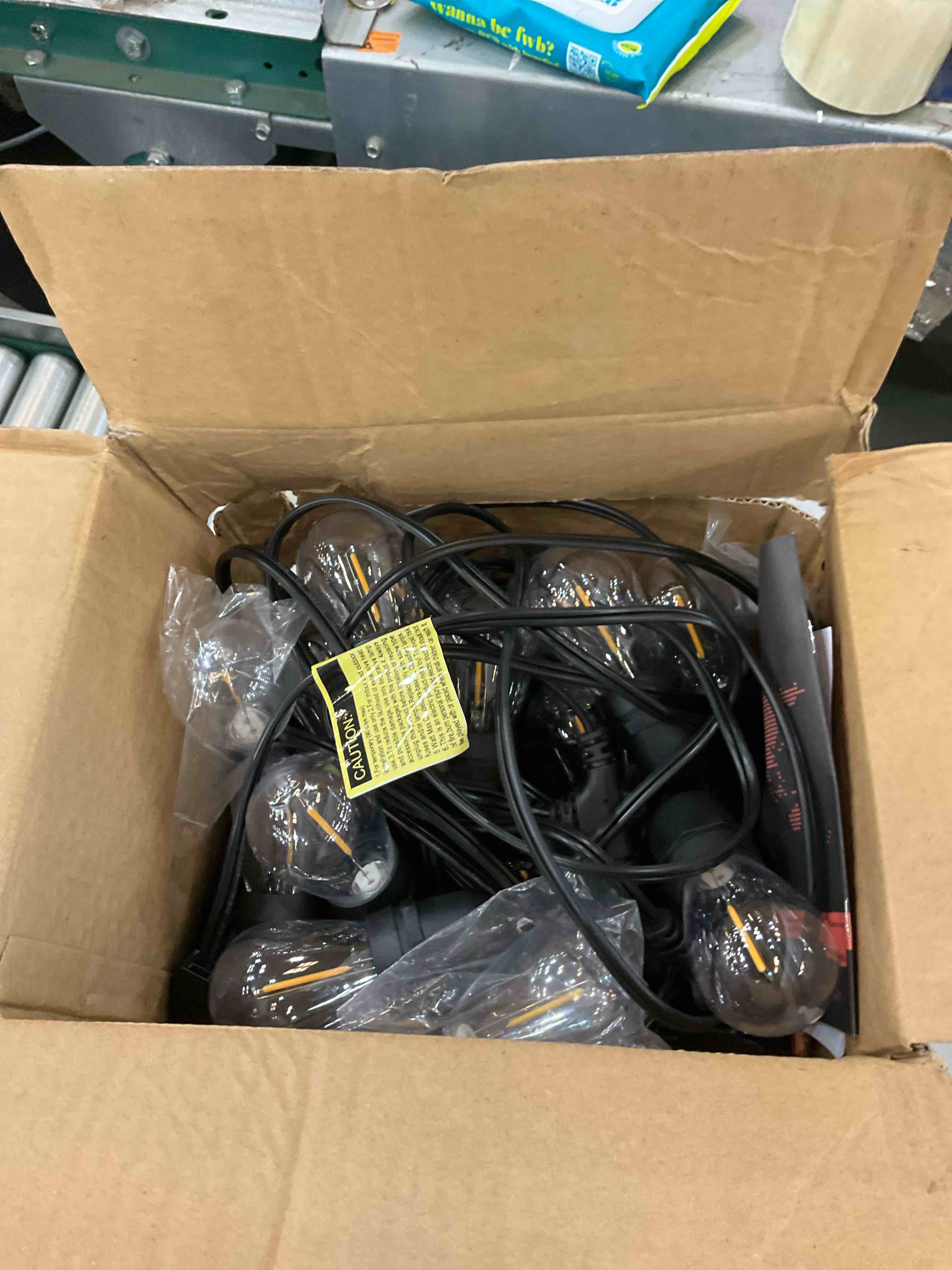 https://s3.amazonaws.com/lotting-images-prod/BargainHunt/EXS00388401_1715885483574.jpeg