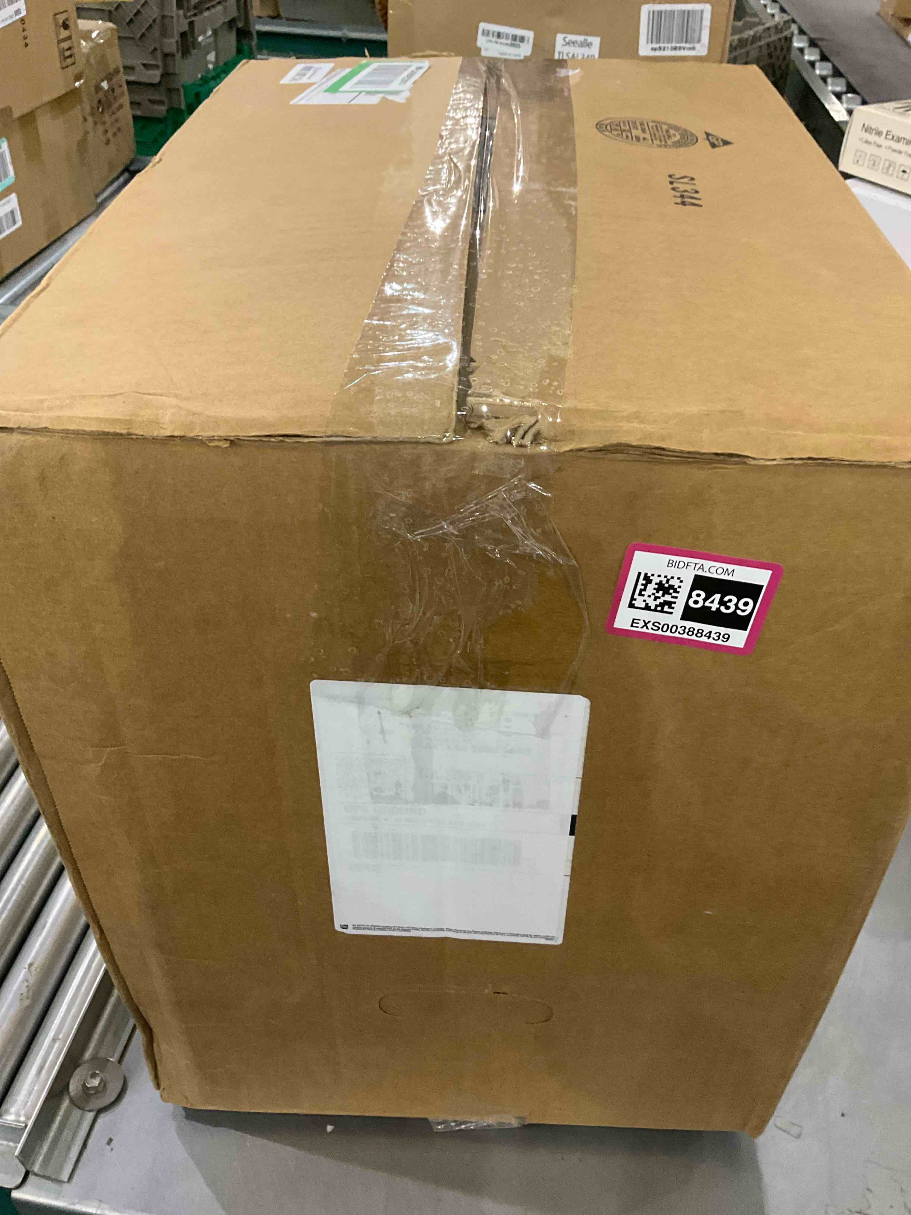https://s3.amazonaws.com/lotting-images-prod/BargainHunt/EXS00388439_1715946087002.jpeg