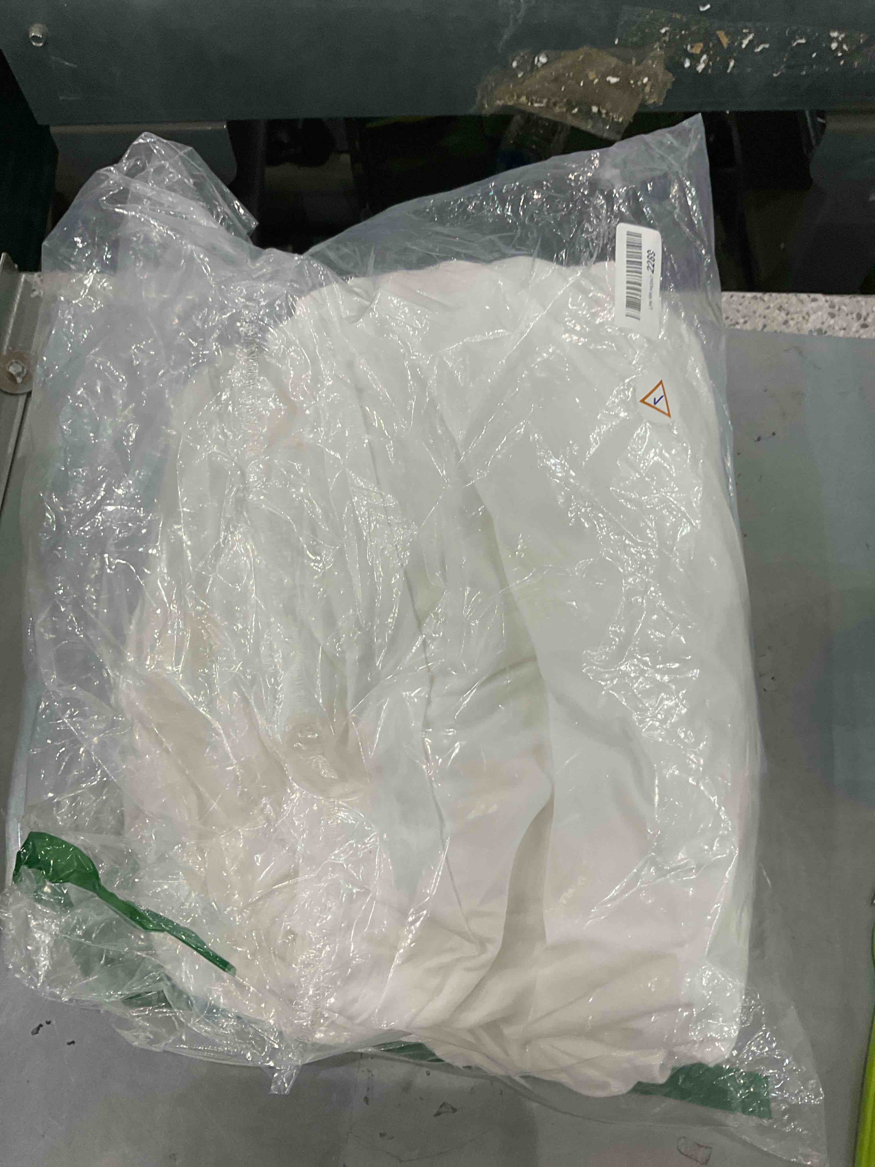 https://s3.amazonaws.com/lotting-images-prod/BargainHunt/EXS00388491_1715957834700.jpeg