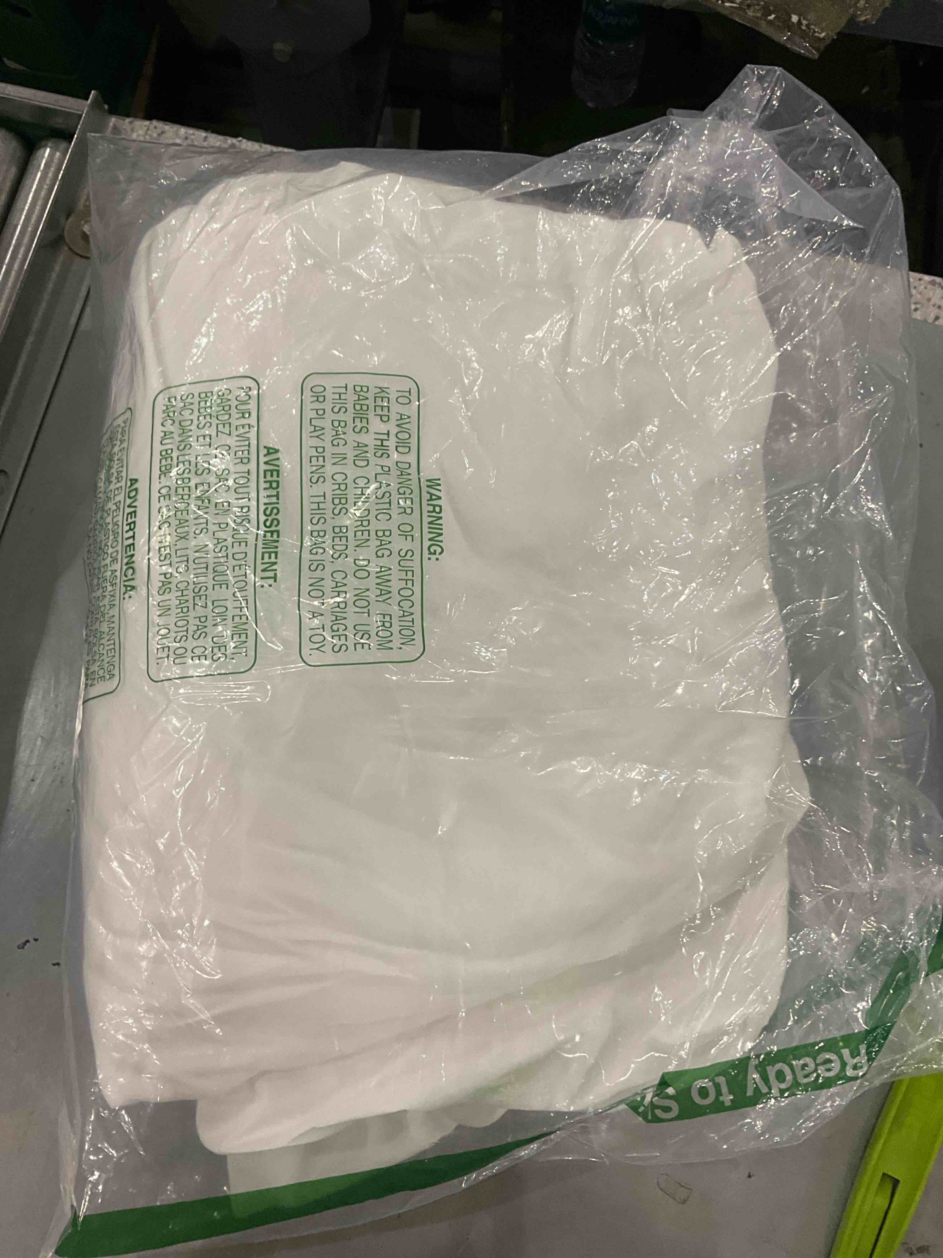 https://s3.amazonaws.com/lotting-images-prod/BargainHunt/EXS00388491_1715957837849.jpeg