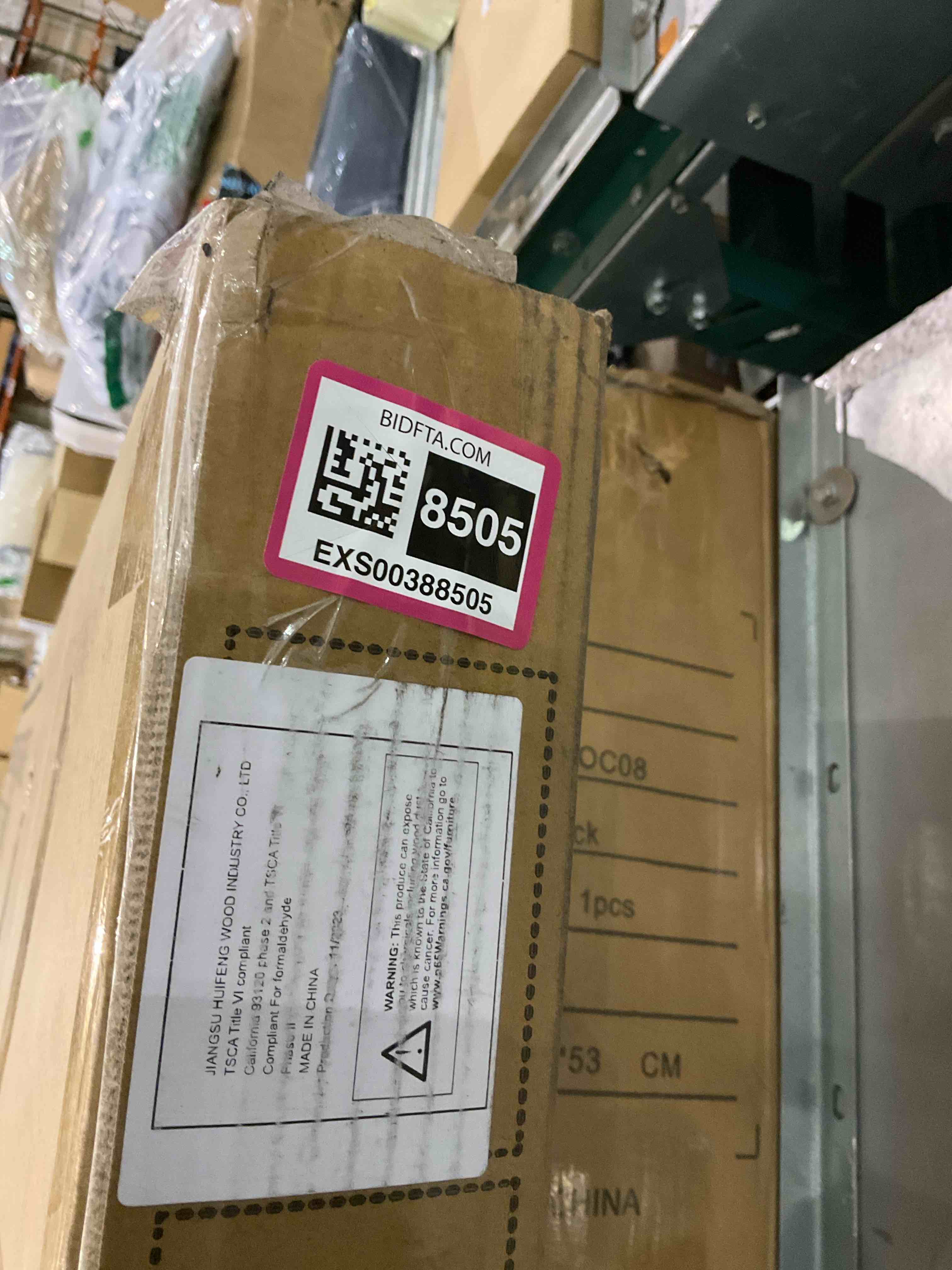 https://s3.amazonaws.com/lotting-images-prod/BargainHunt/EXS00388505_1715339954446.jpeg