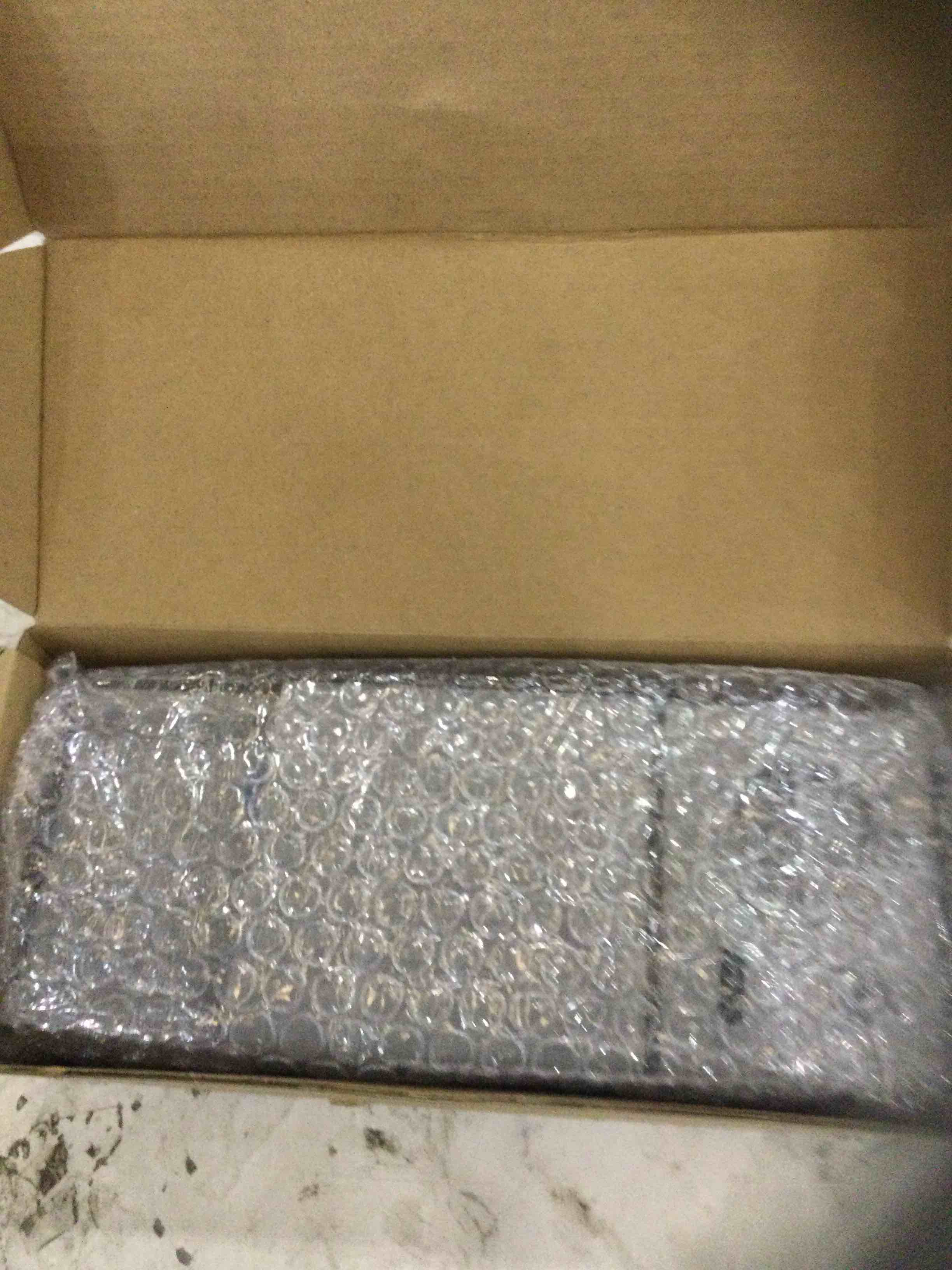 https://s3.amazonaws.com/lotting-images-prod/BargainHunt/EXS00388600_1715619456046.jpeg