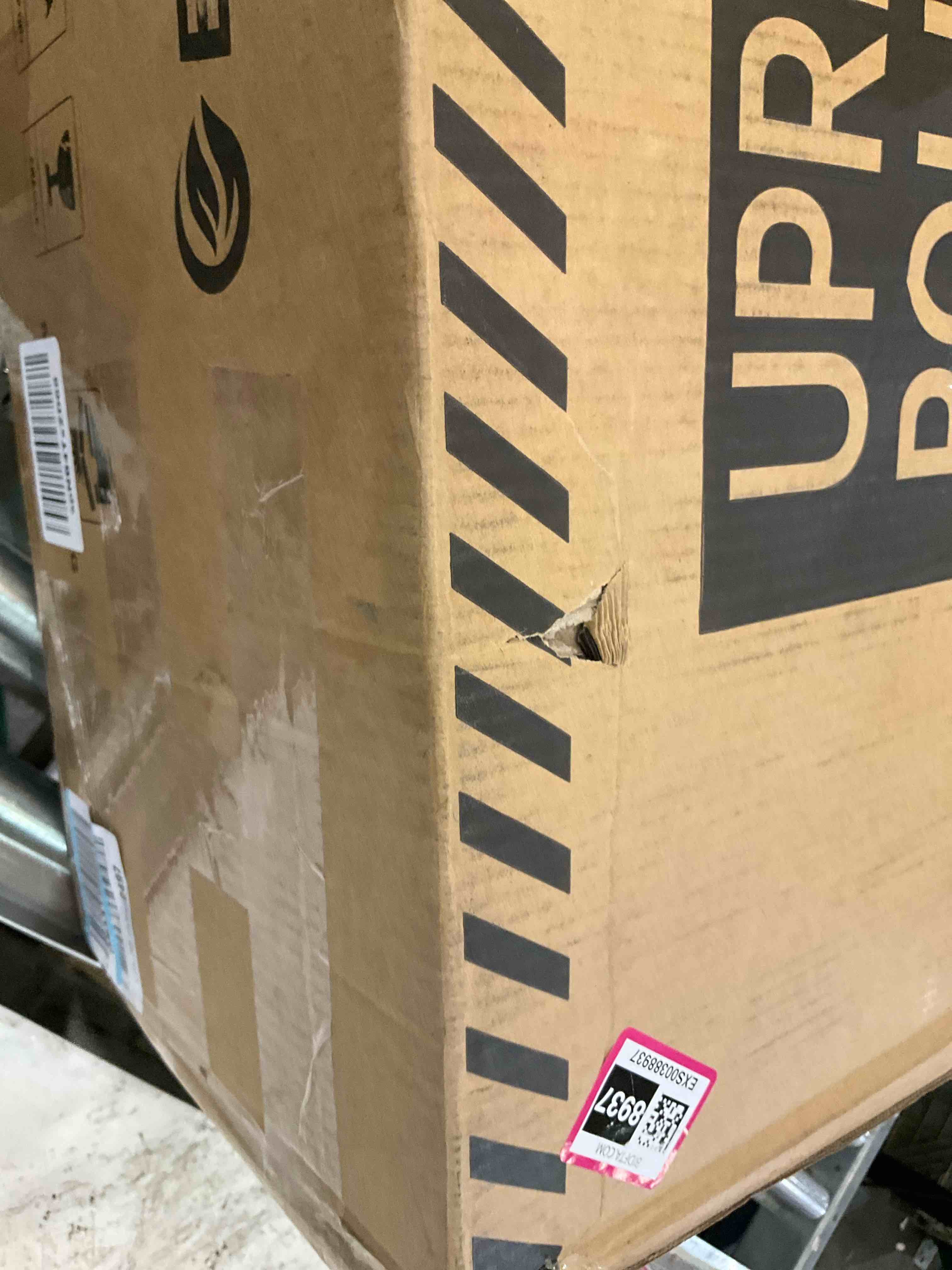 https://s3.amazonaws.com/lotting-images-prod/BargainHunt/EXS00388937_1716390257073.jpeg