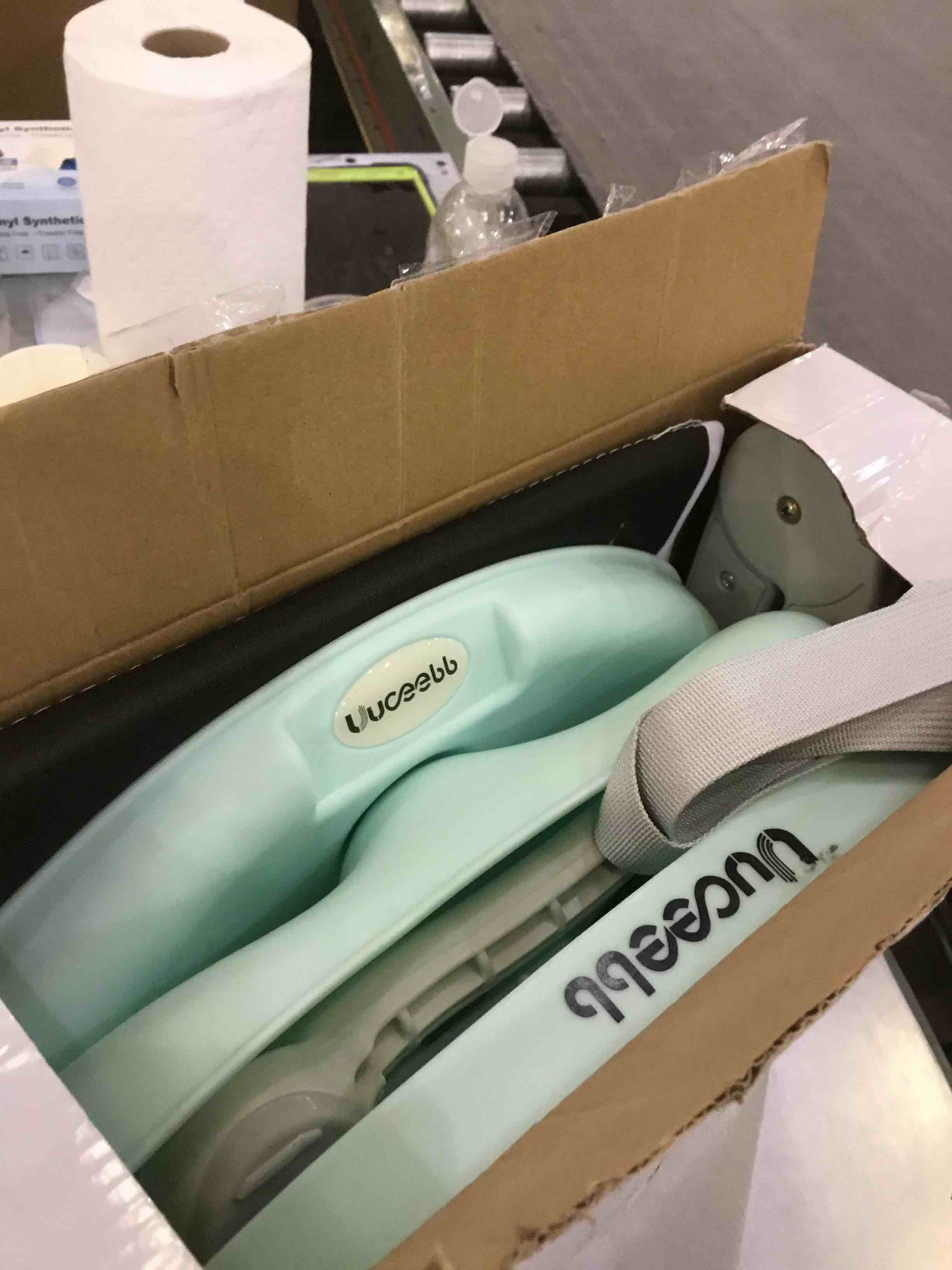 https://s3.amazonaws.com/lotting-images-prod/BargainHunt/EXS00409058_1711477497235.jpeg
