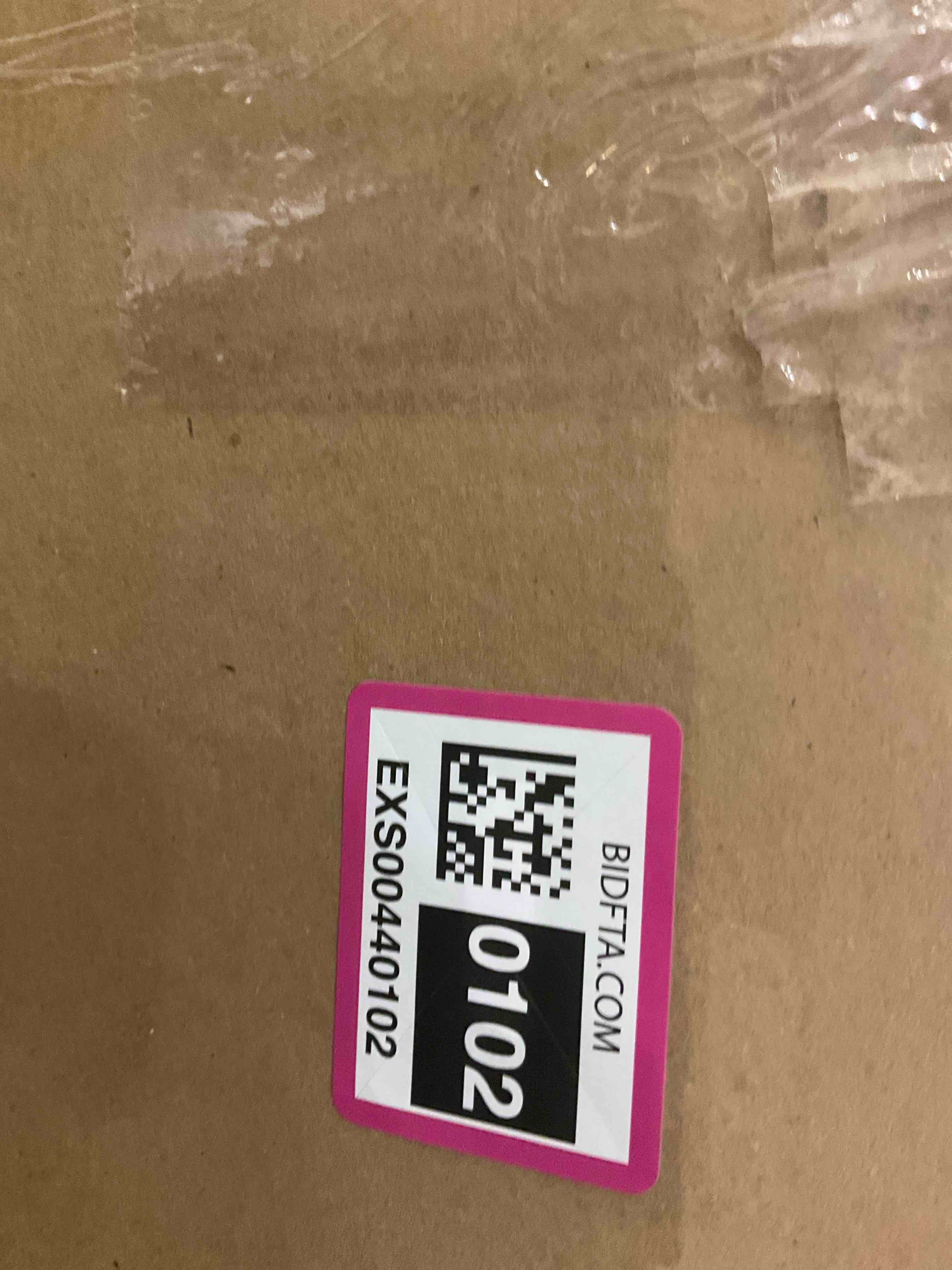https://s3.amazonaws.com/lotting-images-prod/BargainHunt/EXS00440102_1710255383777.jpeg