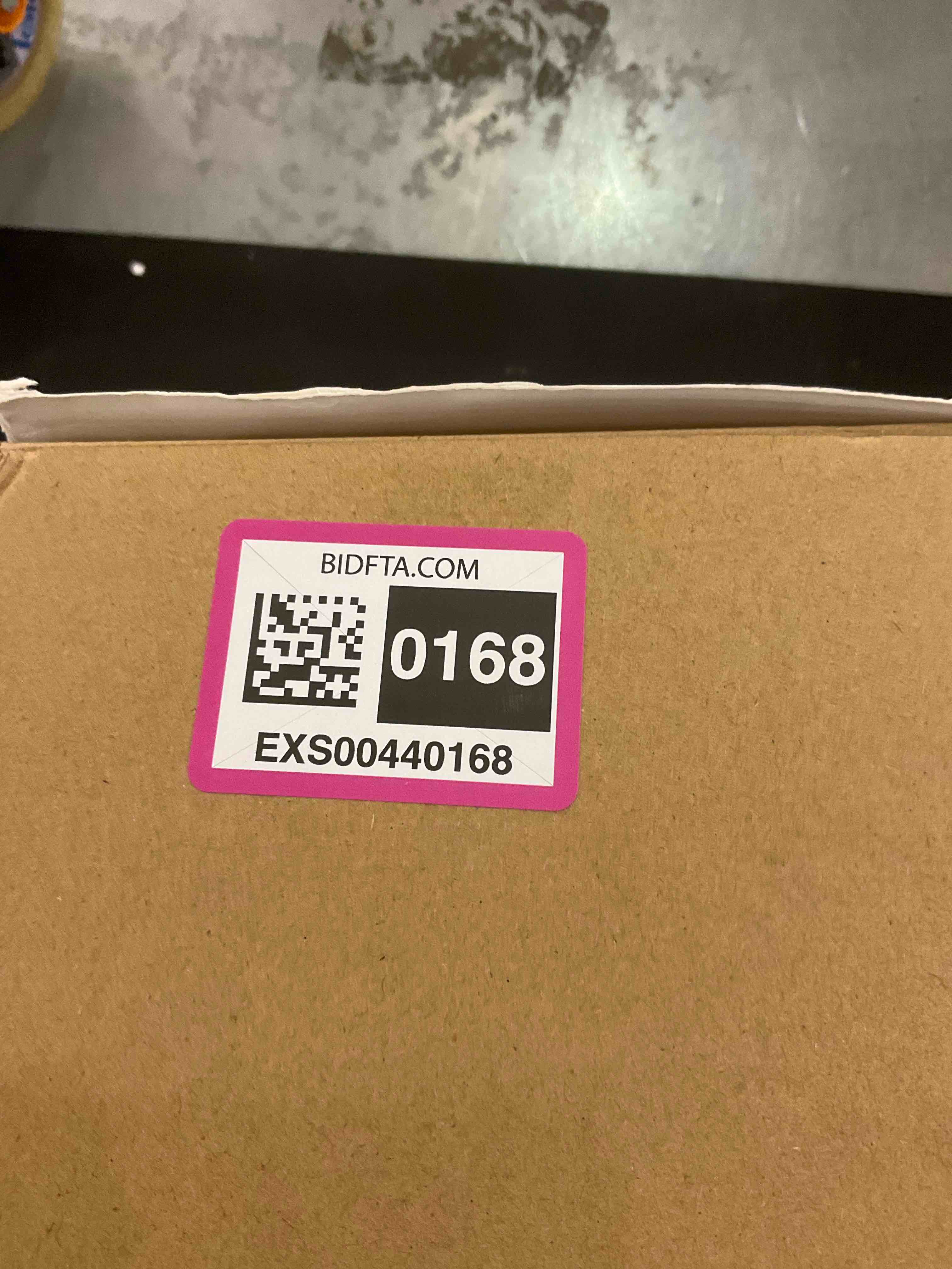 https://s3.amazonaws.com/lotting-images-prod/BargainHunt/EXS00440168_1710349616080.jpeg