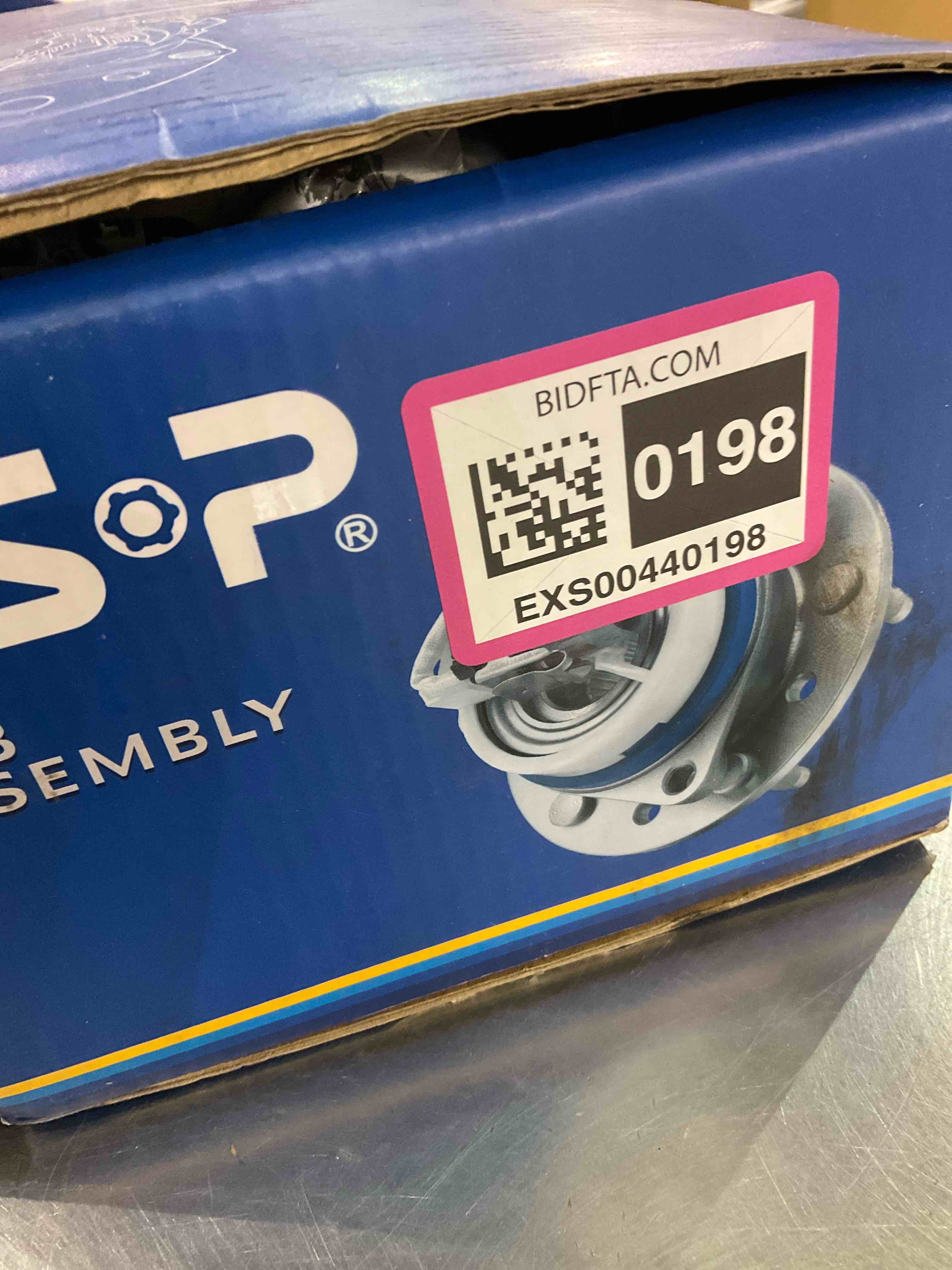 https://s3.amazonaws.com/lotting-images-prod/BargainHunt/EXS00440198_1710510911115.jpeg