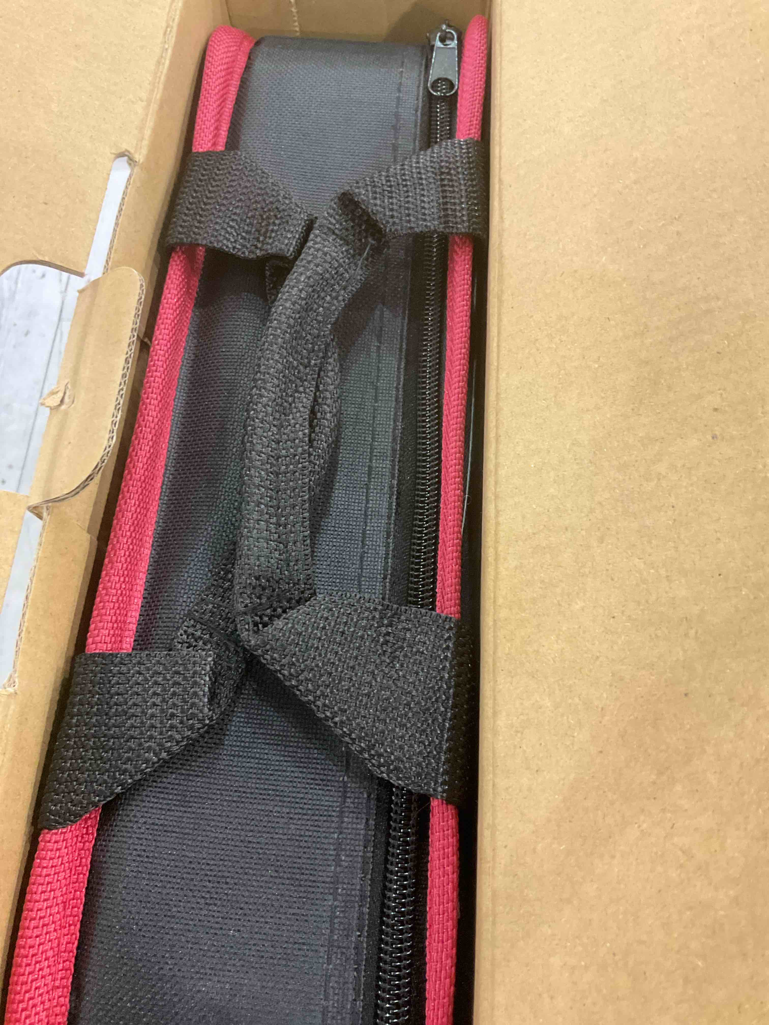 https://s3.amazonaws.com/lotting-images-prod/BargainHunt/EXS00440260_1710937658286.jpeg